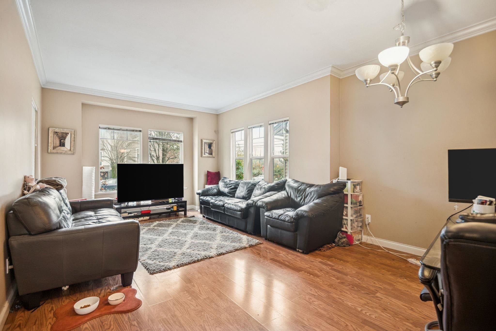 Property photo 637dc3cd-8c8a-438a-a080-1bde068e20af