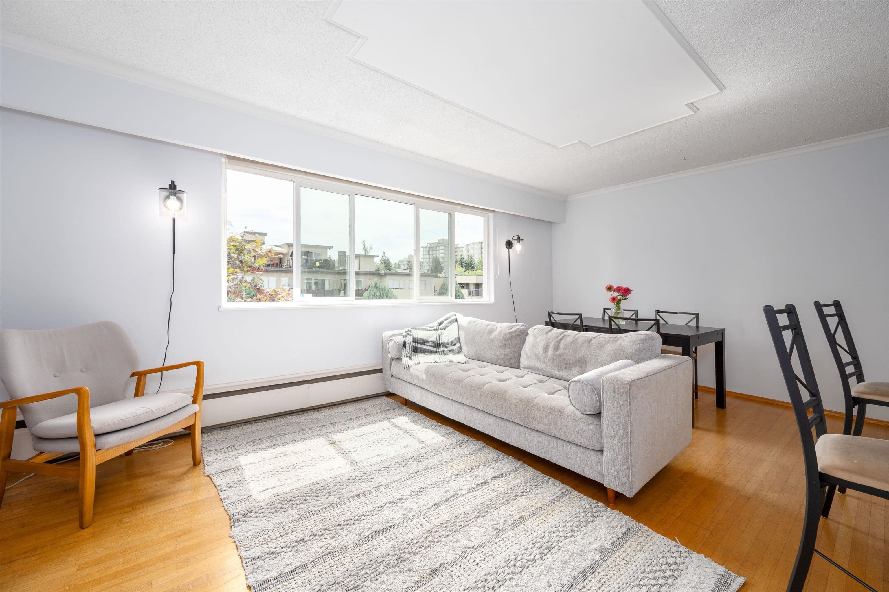 Property photo 6531d23c-9e4c-4cc8-bf7b-6ebf2aa8268f