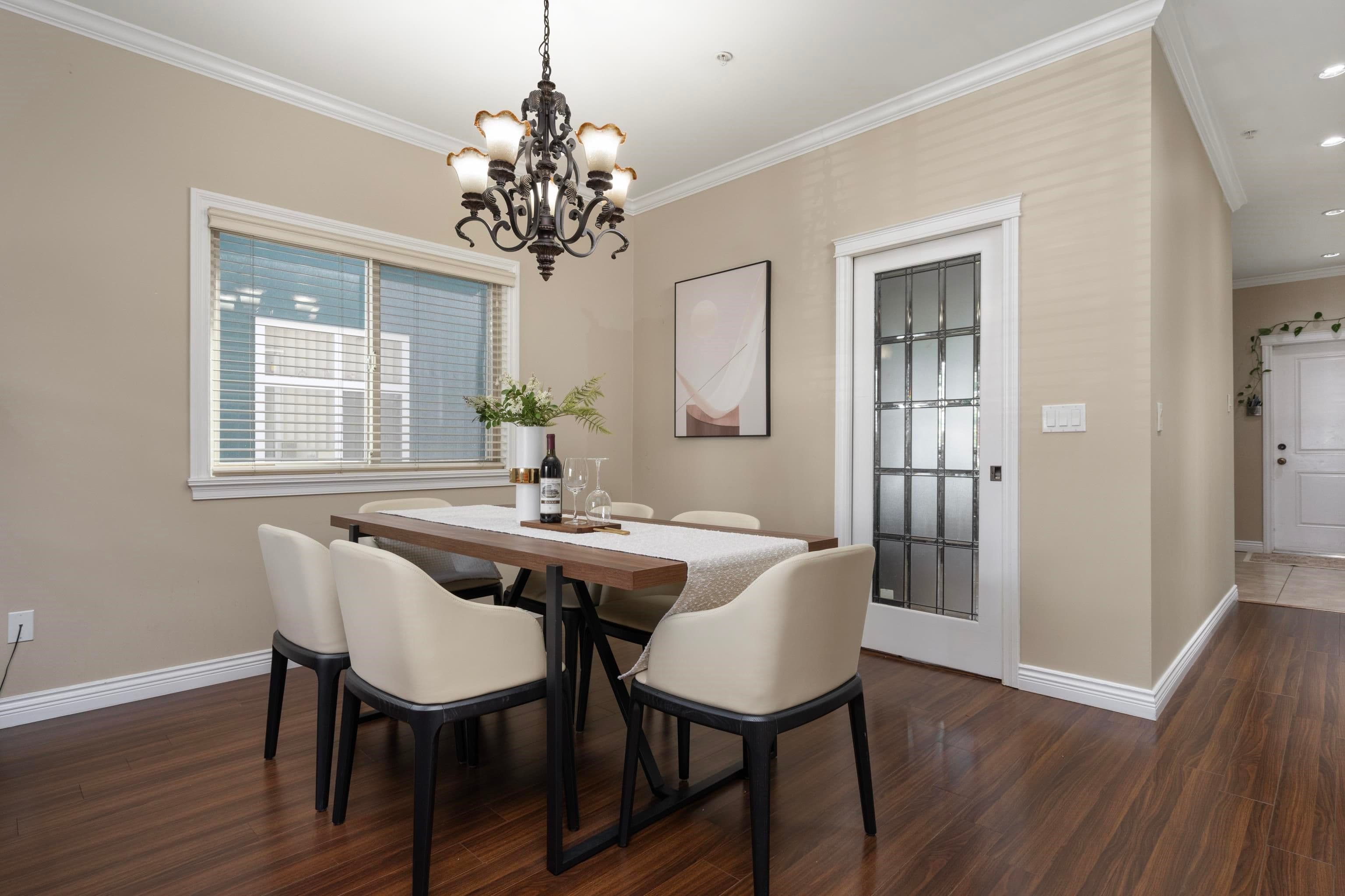 Property photo 68108c10-0af4-42d0-a5a3-bf0b9eb3fa10