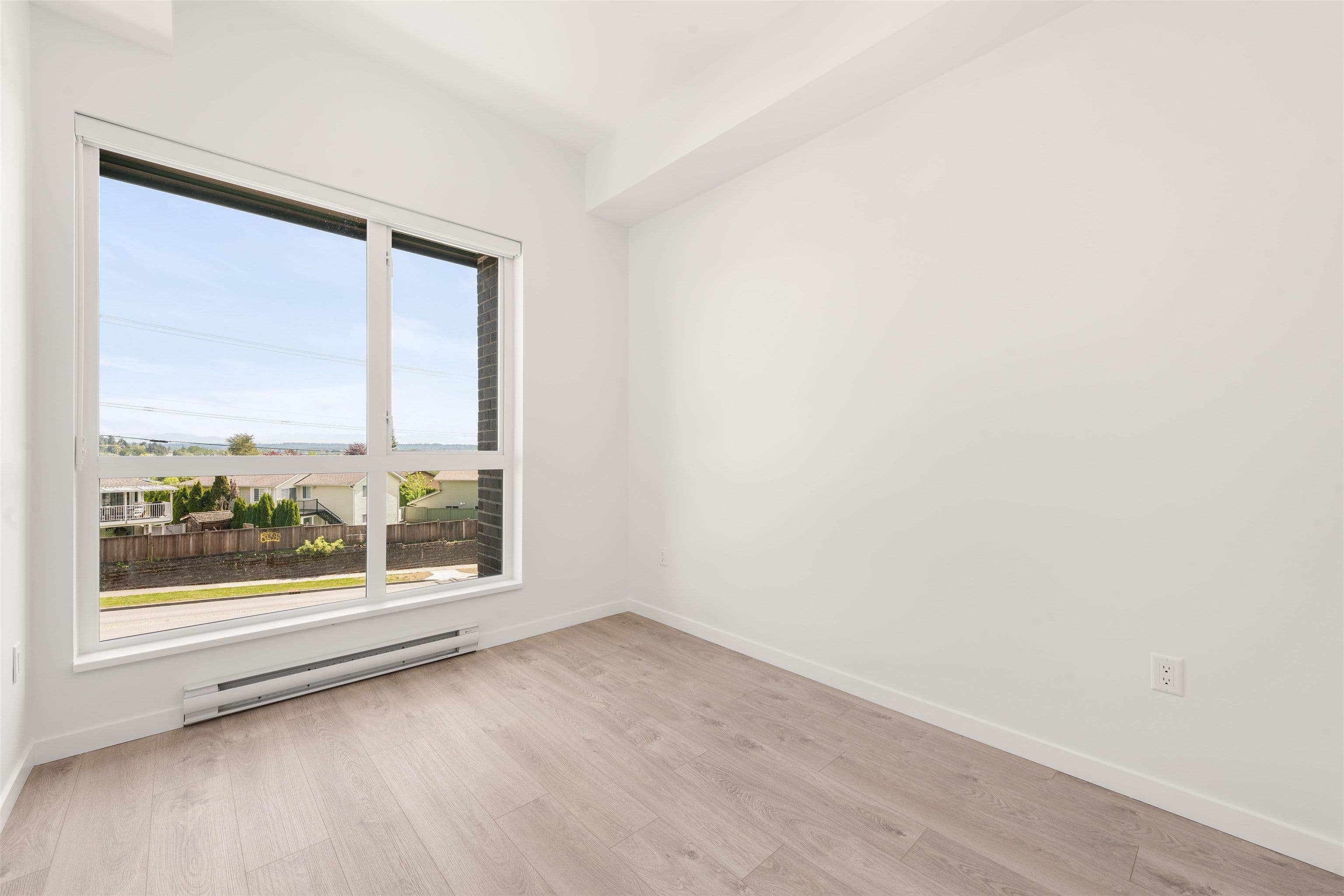 Property photo 694337f9-d92e-453d-953b-c78680fc3cf9
