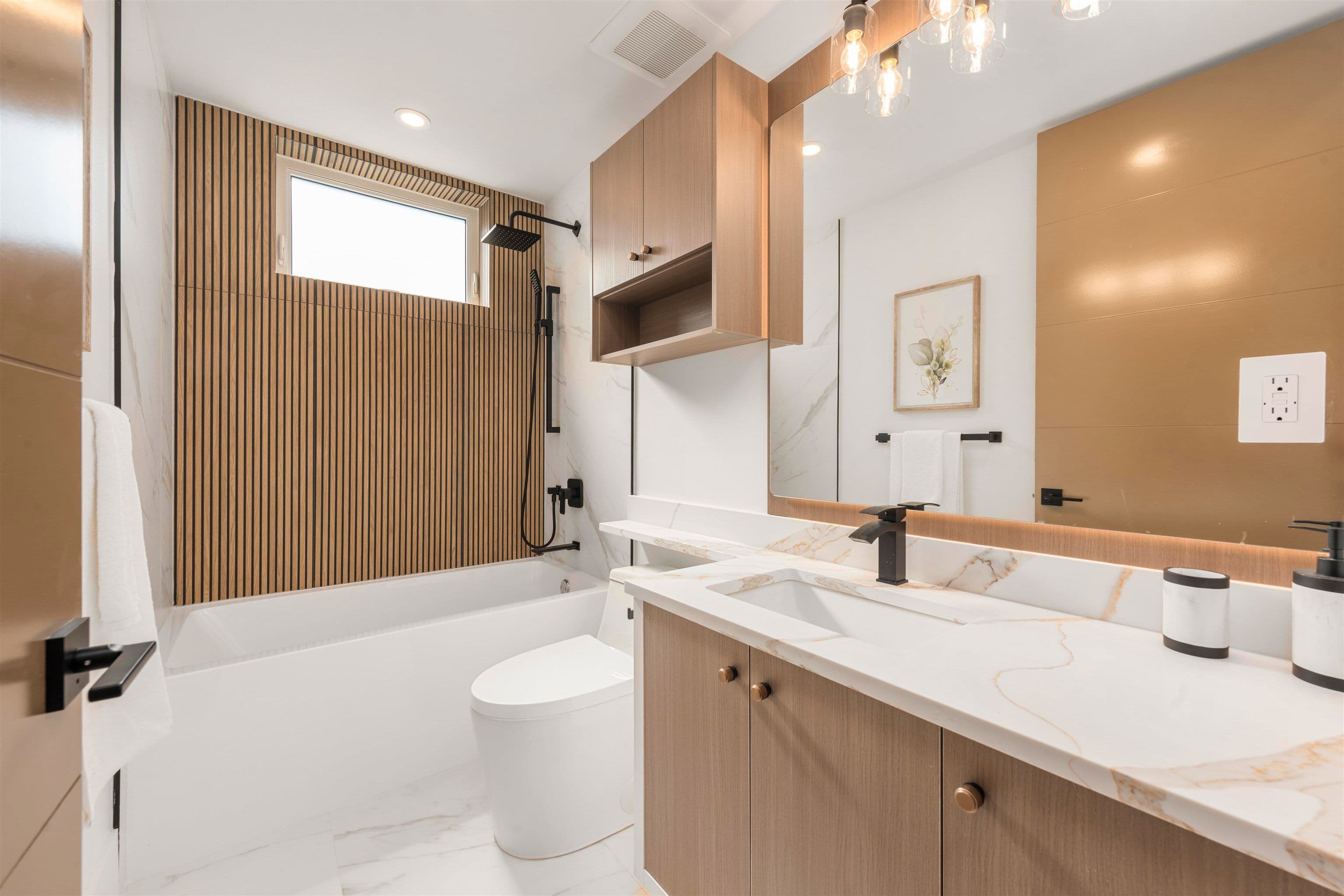 Property photo 6b4f8713-682a-4eec-abef-acbdb354ef5d