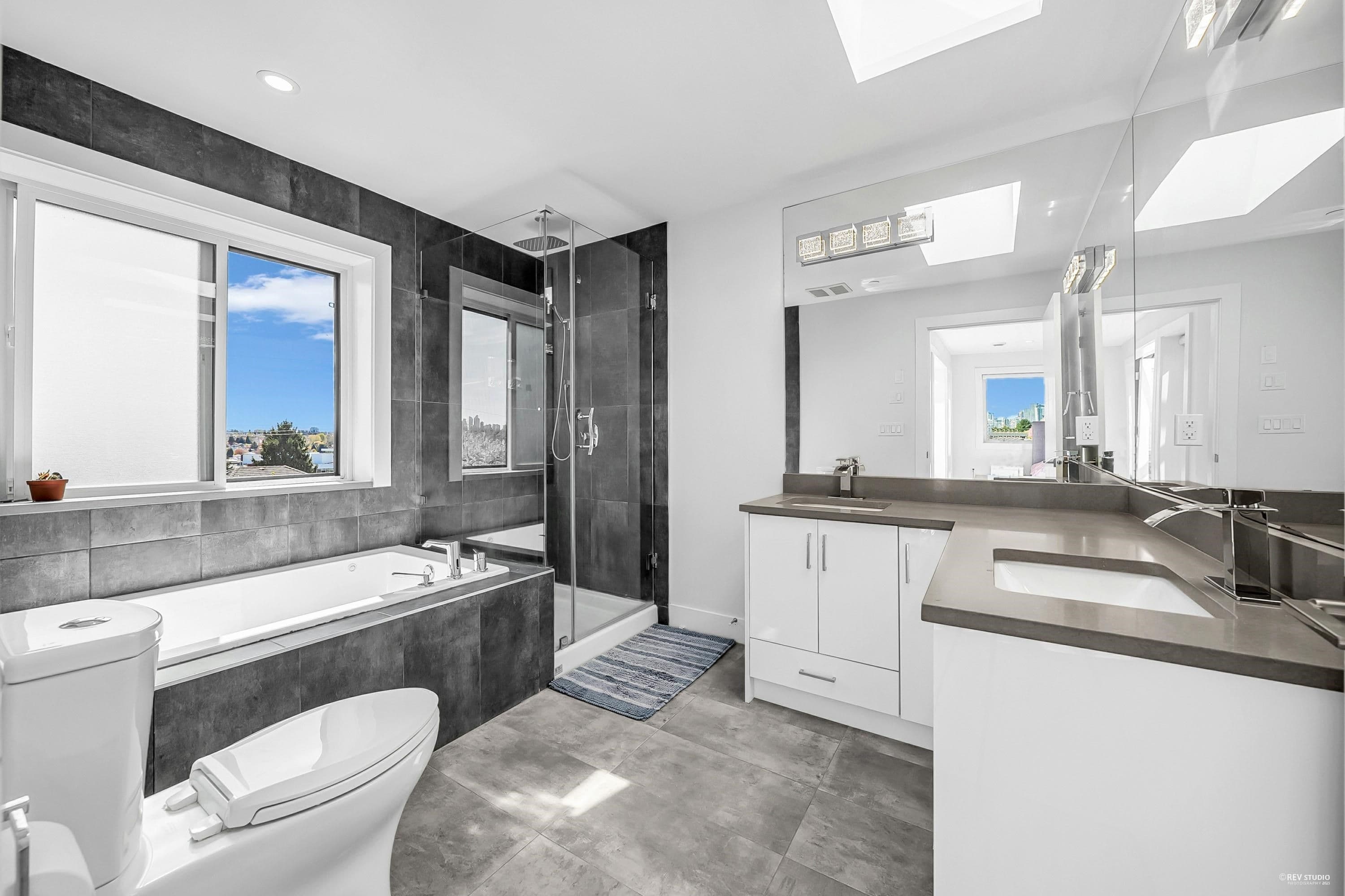 Property photo 6bd9ecff-2b7d-4d28-ab72-e148a83307a1