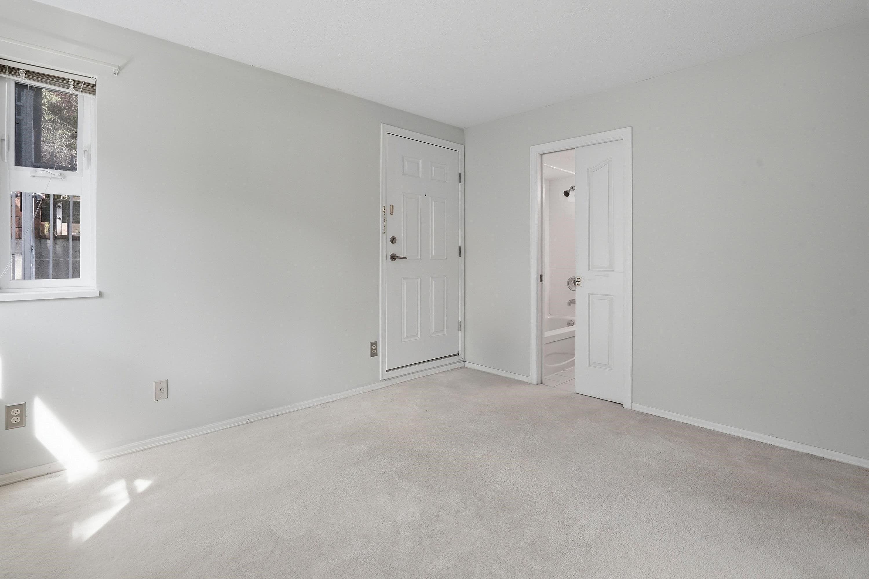 Property photo 6c6de11c-4690-41d0-8d0b-f3a579315dc2