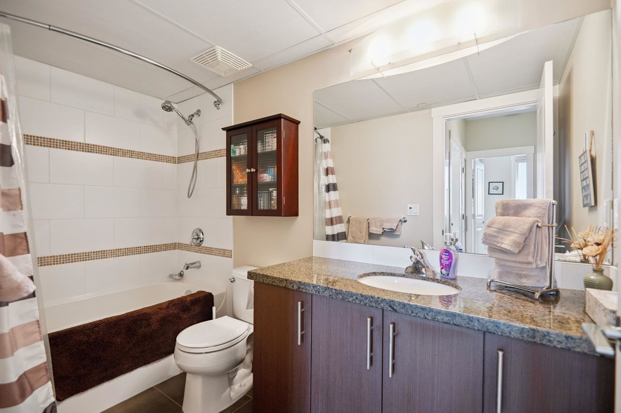 Property photo 6d6c4369-a130-4193-86e6-1d0f9d3f4888