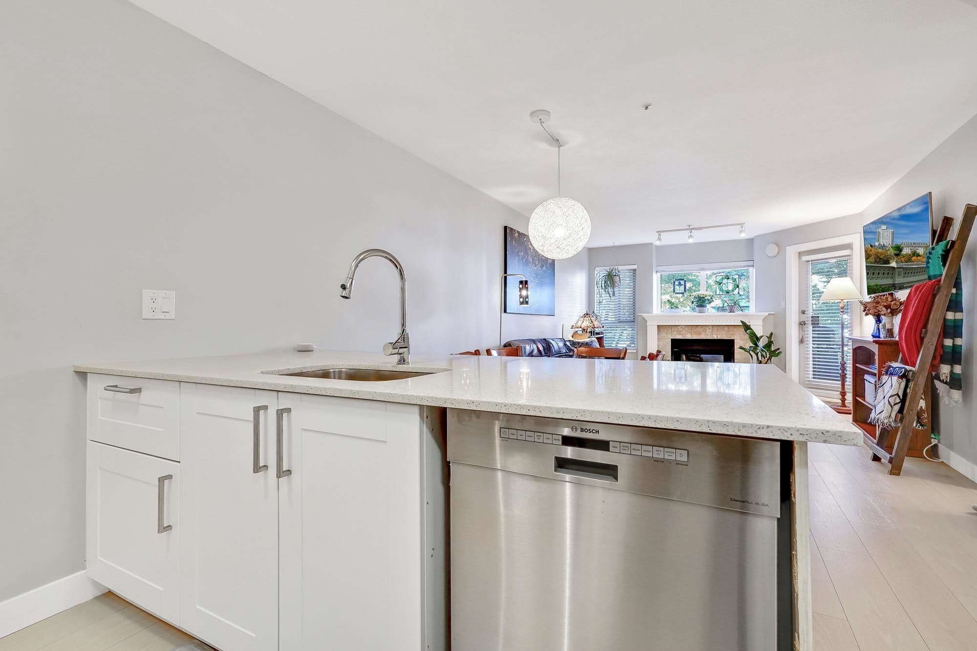 Property photo 6f148cb1-fe85-46a2-8d03-899d6098abc8