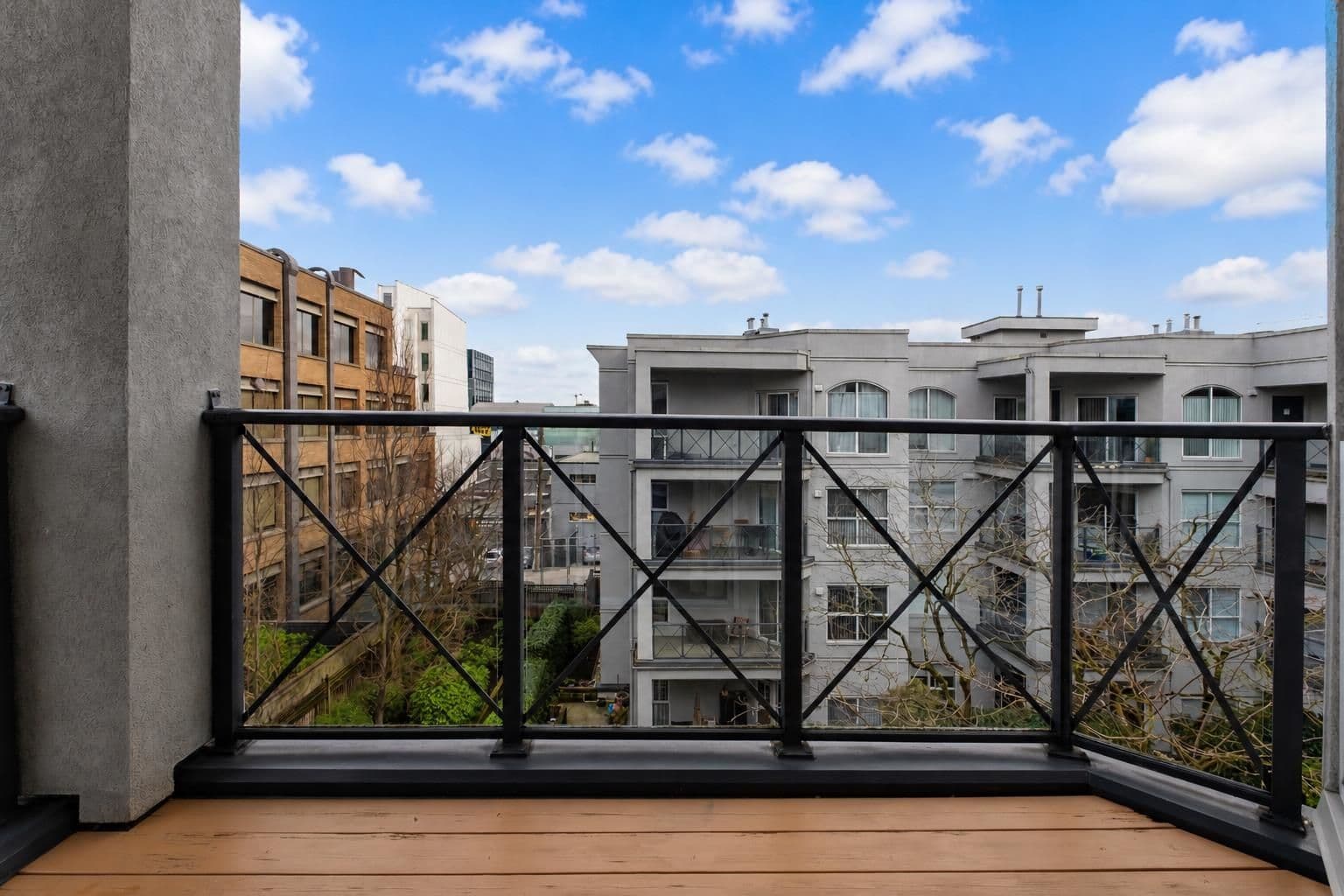 Property photo 70416c49-271a-44e6-851d-41db0b81e8ef