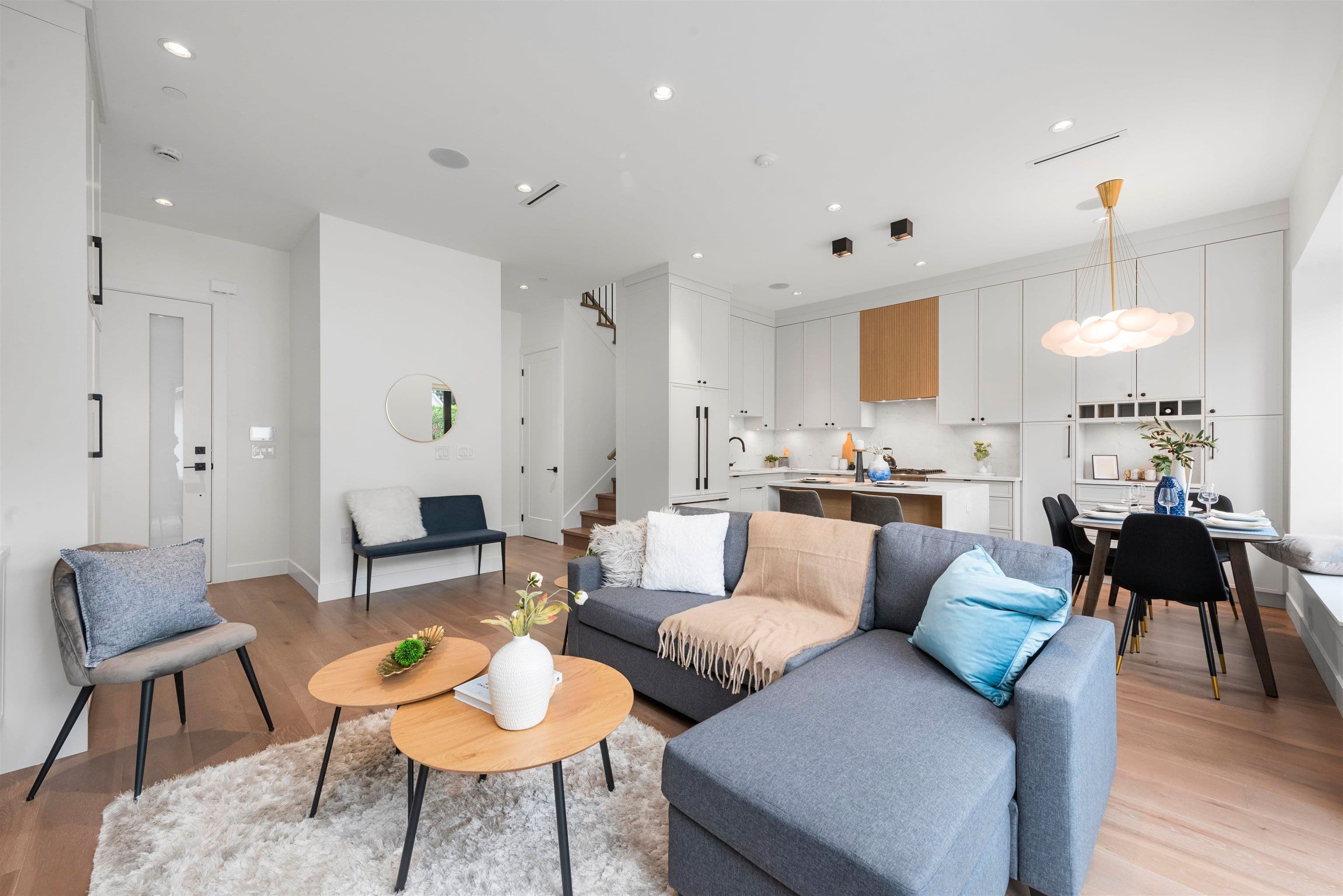 Property photo 705ed9c0-49a3-4c74-b587-e405fc78db15