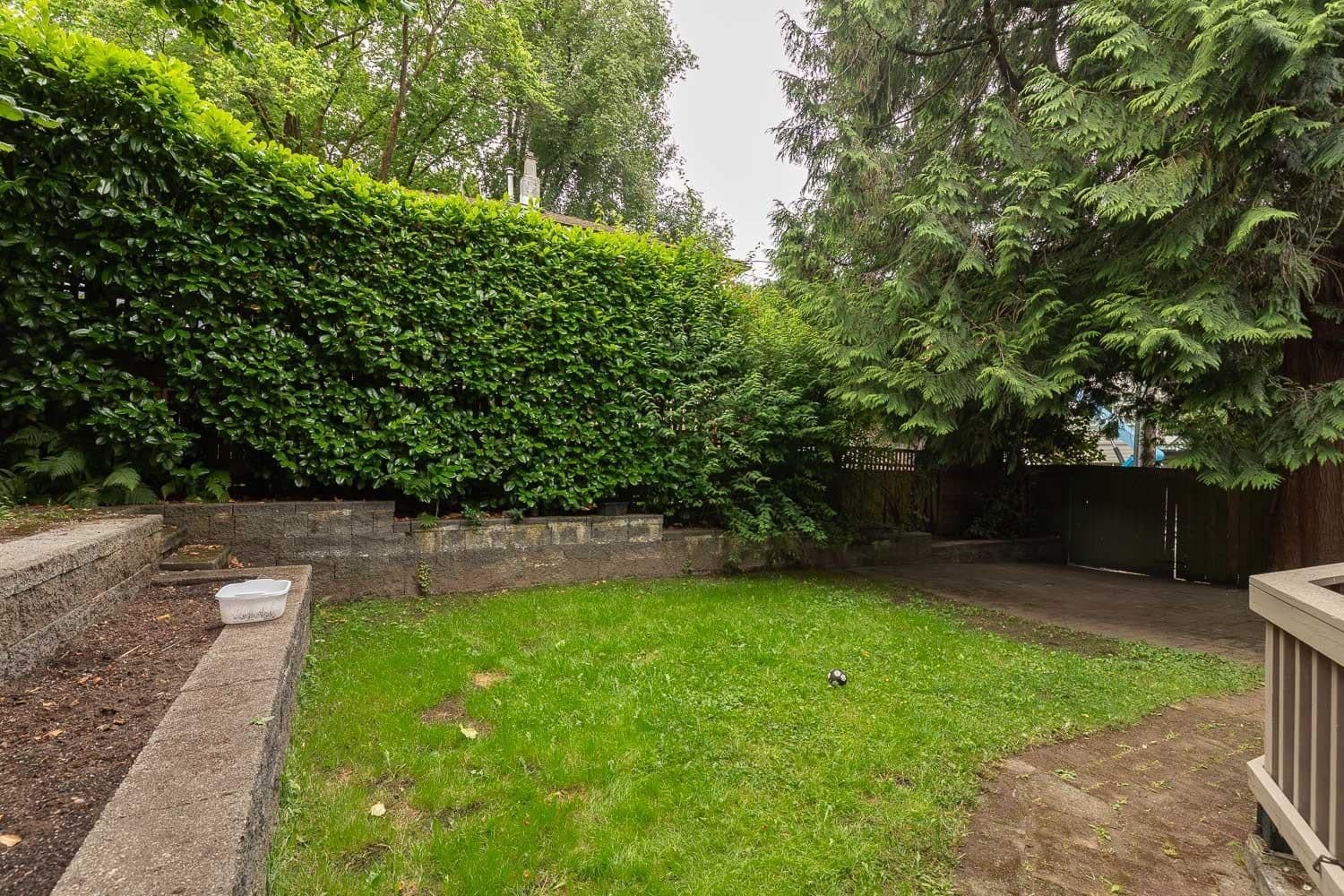 Property photo 71e321ba-fc72-45a5-affa-6eb7a682e6d4