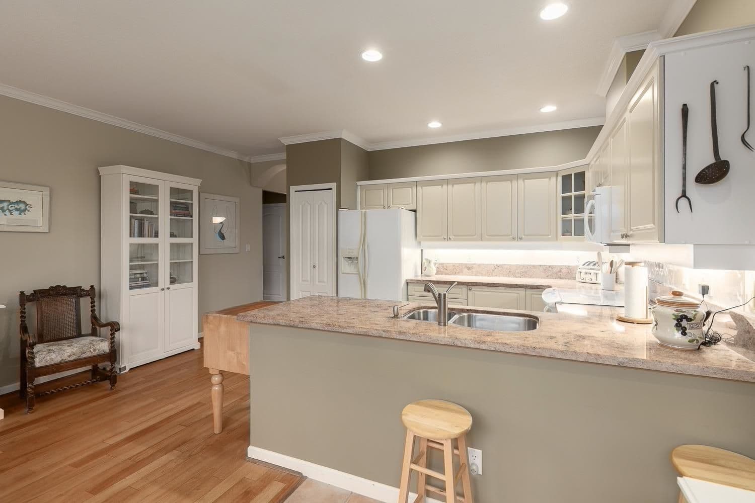 Property photo 72587702-2f48-4160-927d-2adf89da65c6