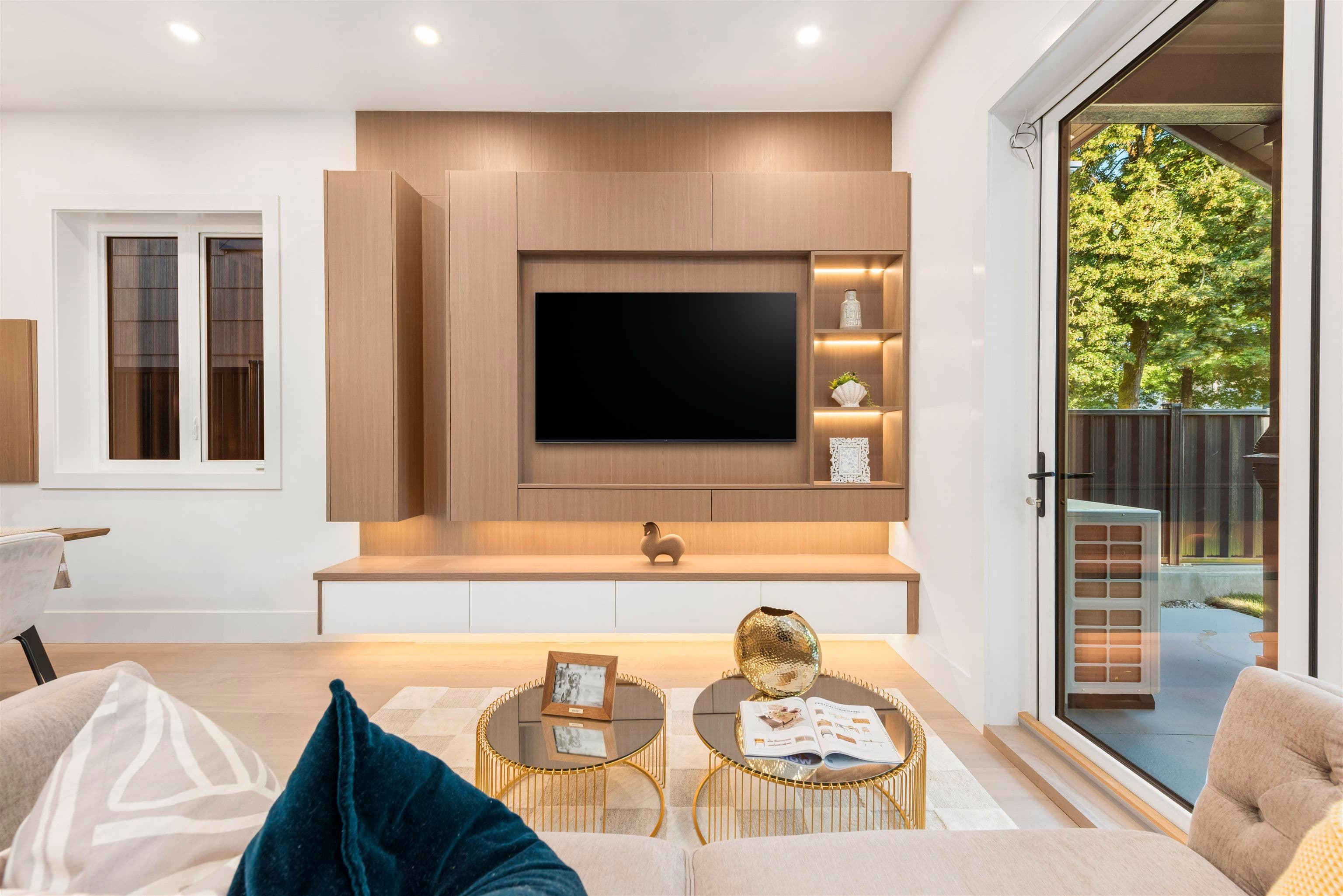 Property photo 7359d328-b0c9-4cee-ad7d-b191bd3b61c6