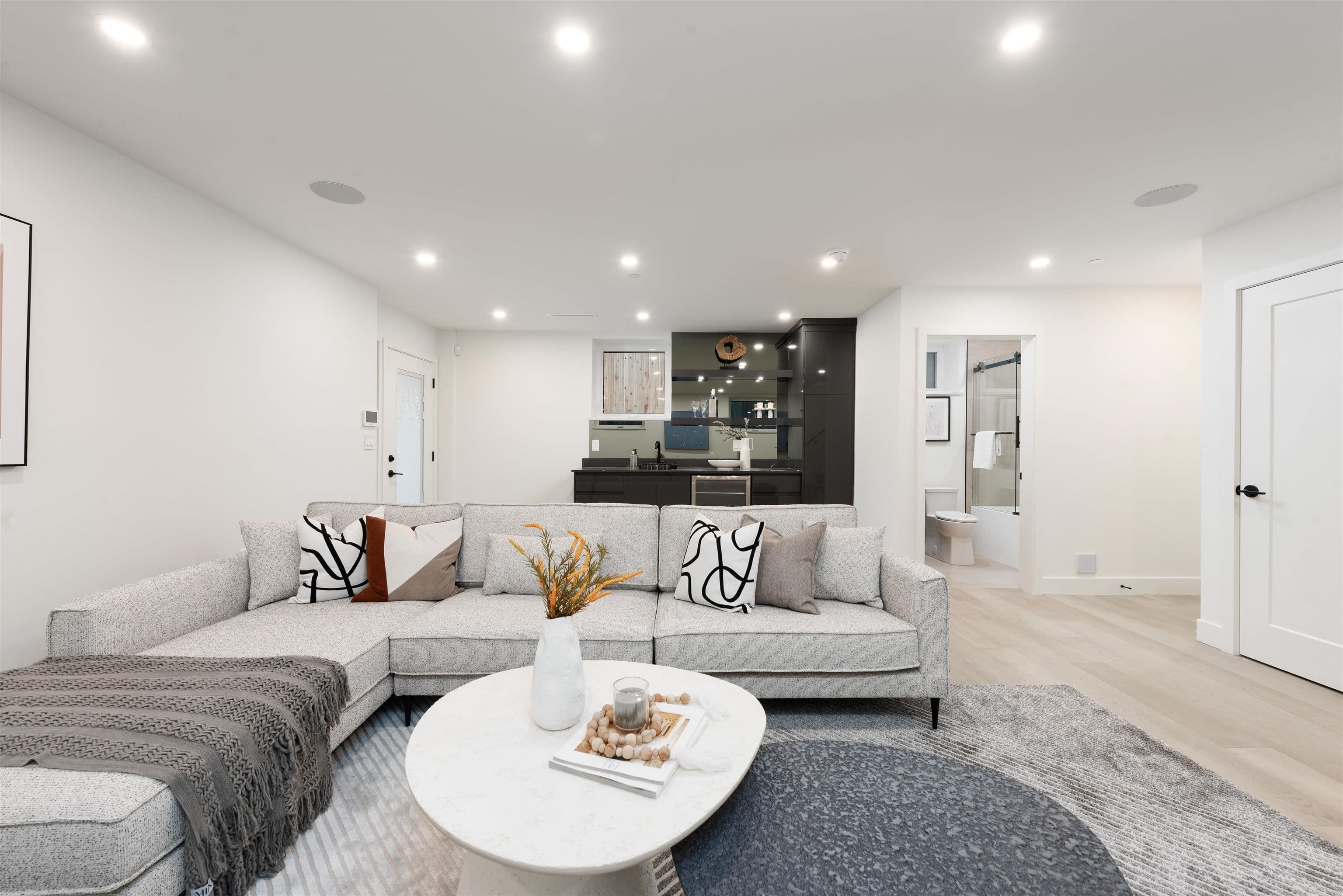 Property photo 73695954-2487-4c58-baef-5483ad03ffdf