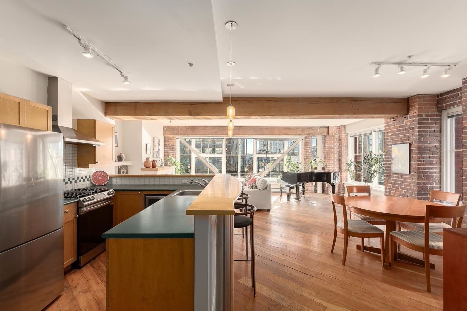 Property photo 785978df-eb53-4a7d-b70c-9eee4a9611da