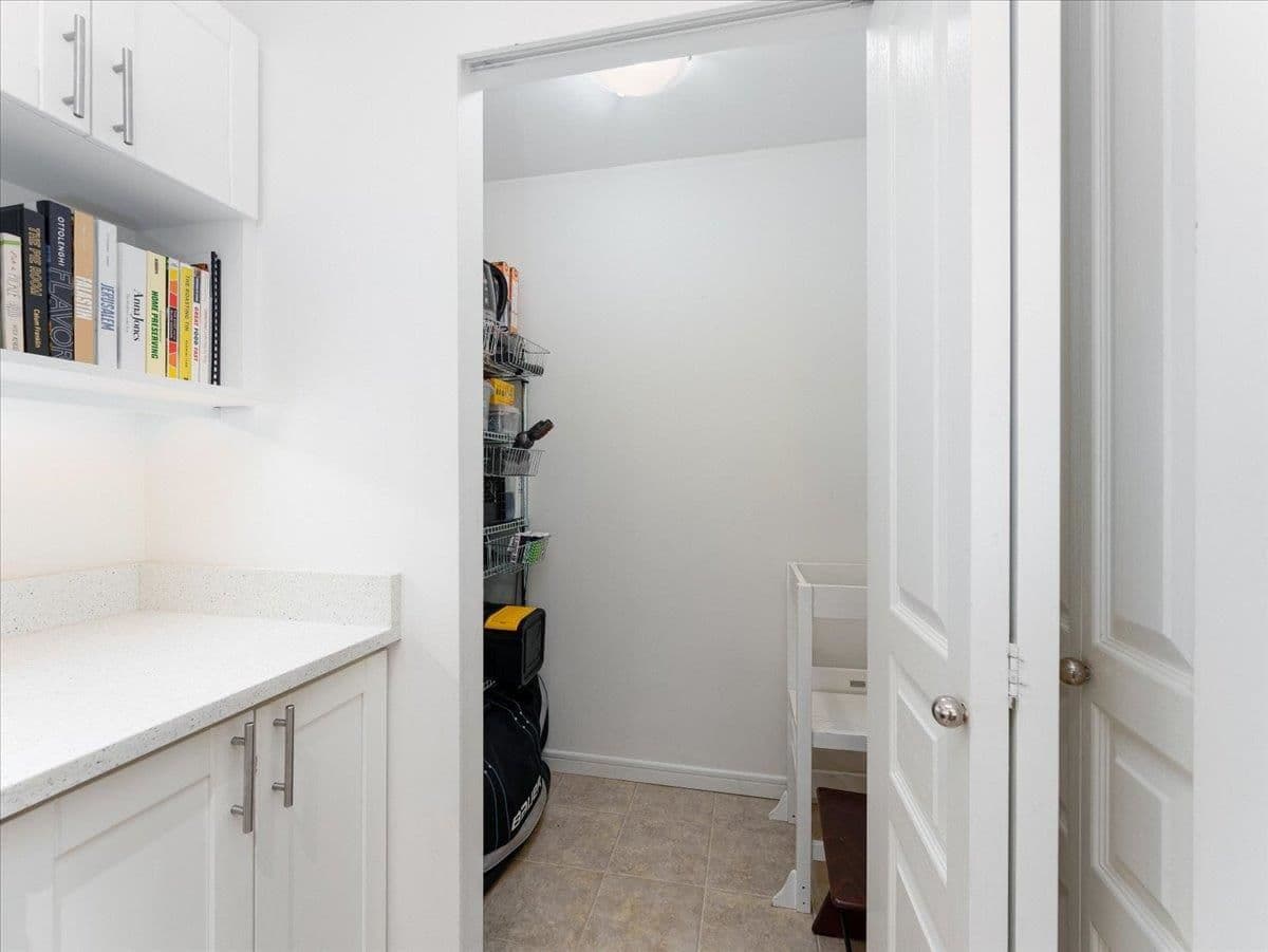 Property photo 79a36684-a025-4ac0-8dc5-f52c79c38fe7