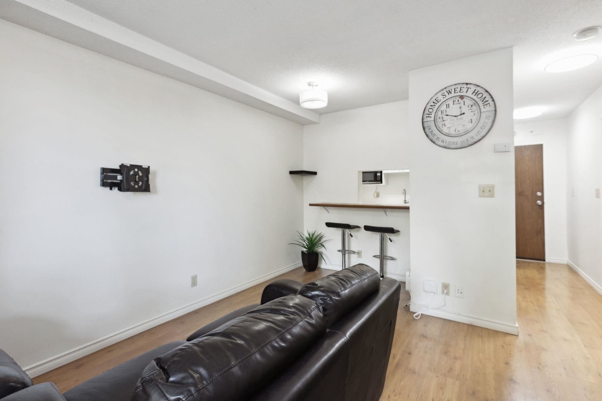 Property photo 7acac1b9-1b2c-44d1-997b-86c529f1a6b8