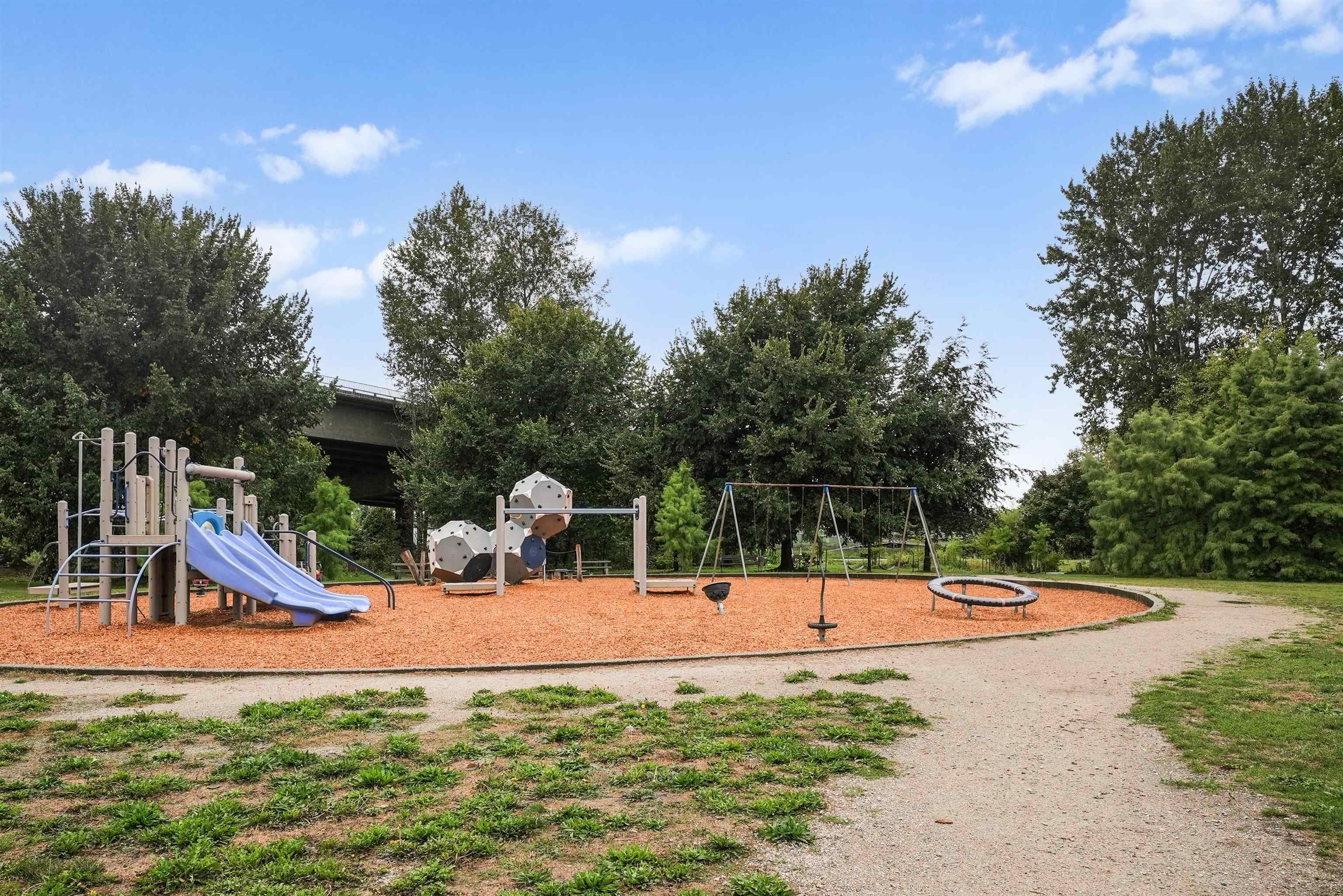 Property photo 7c1dc38a-5d34-4d70-916e-b25d076a8cdb