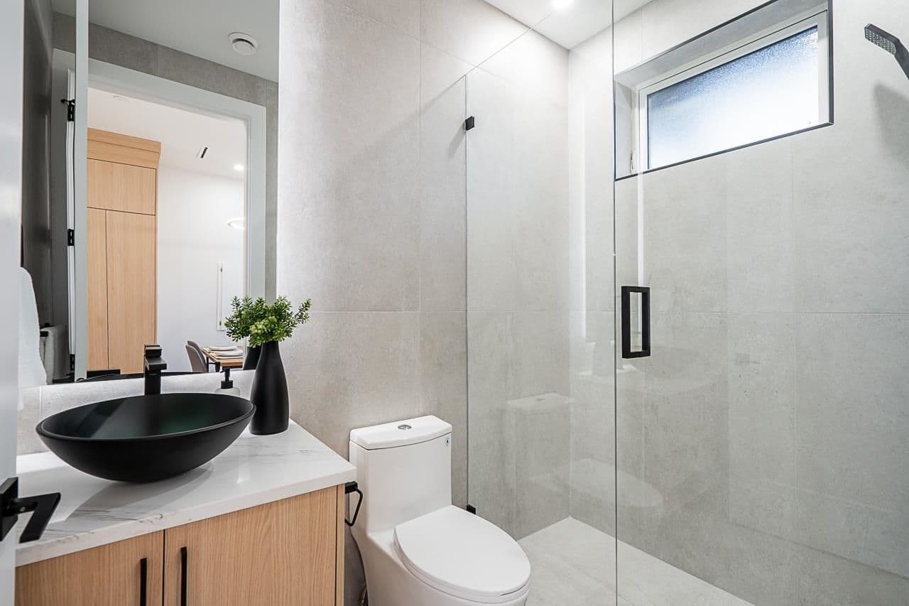 Property photo 7de1daf6-15cd-44f4-a9a8-bf6574529975