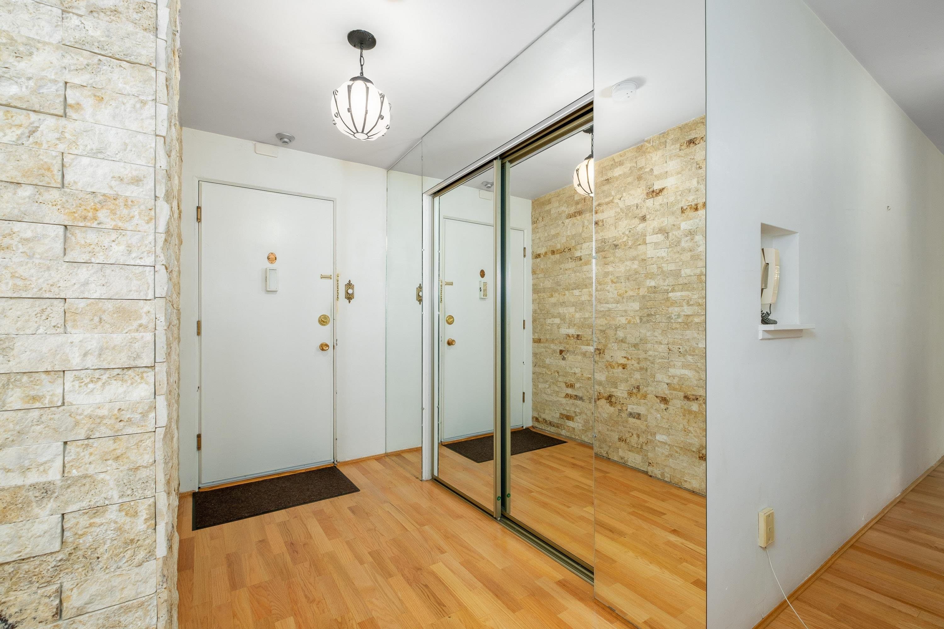 Property photo 7fcbd0be-e944-4845-b62a-ef7d2dd51ac1