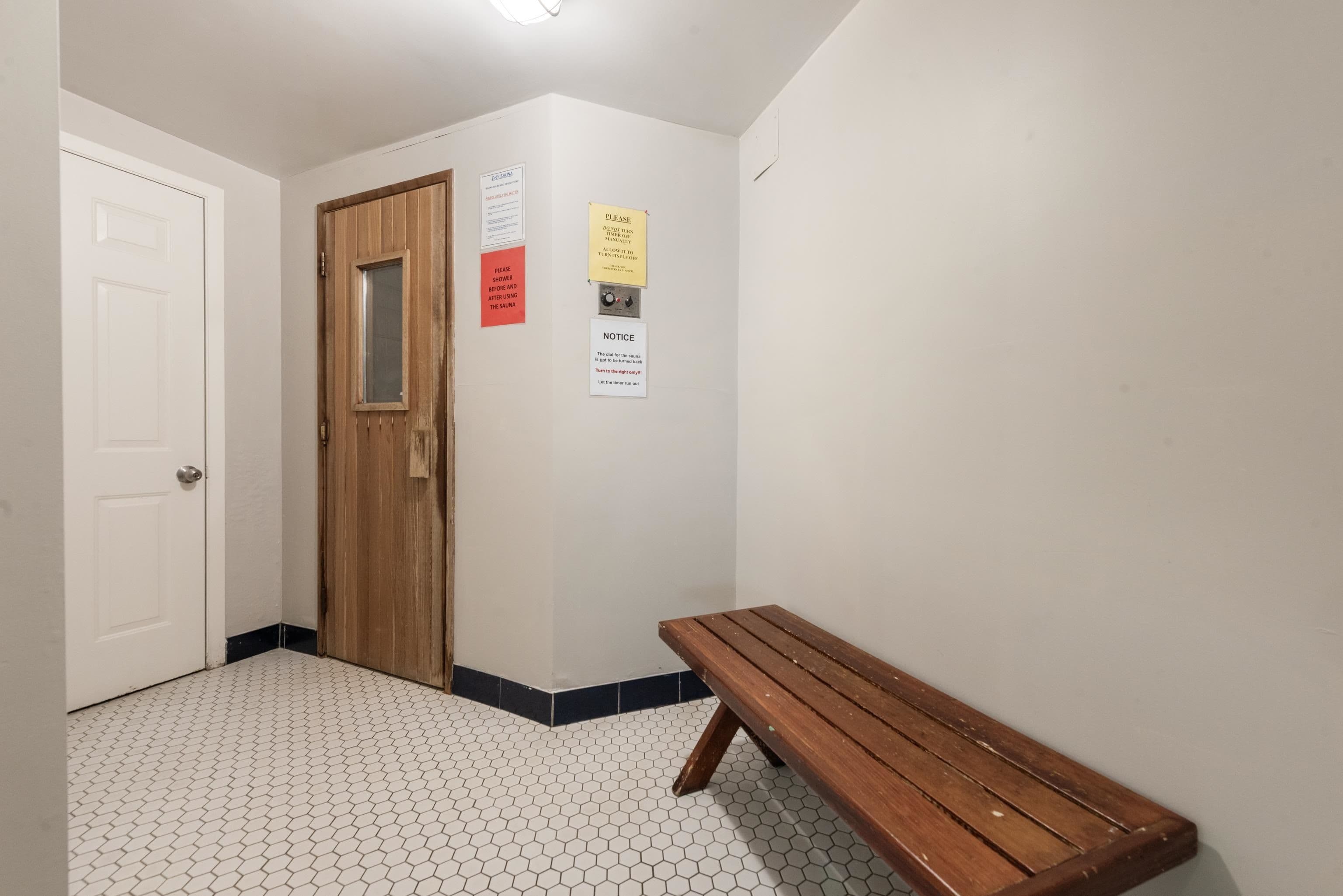 Property photo 810dc0cd-d1d6-4f02-92f9-35a31583b652