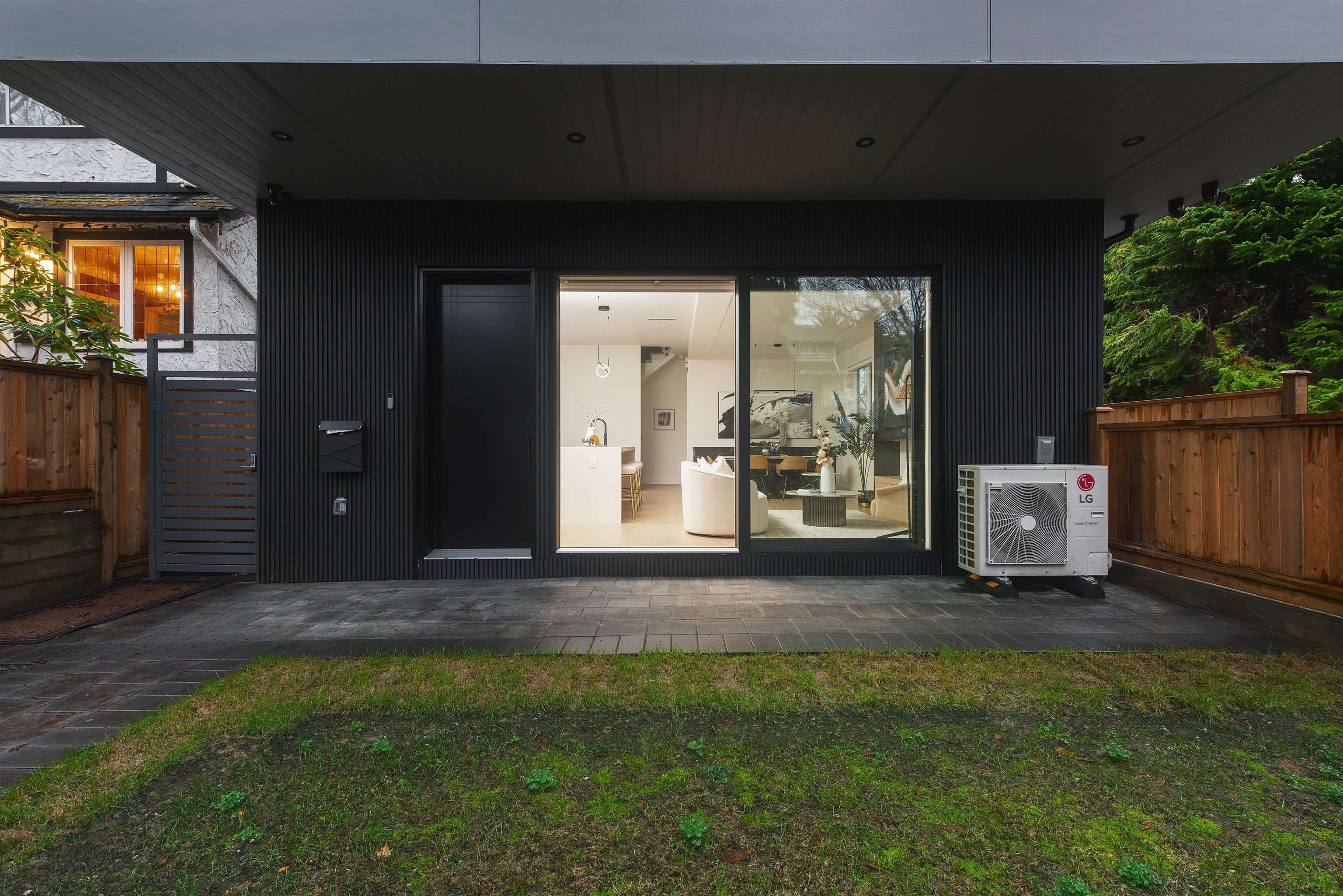 Property photo 8268ea79-7455-44dc-ba3c-5abd17cc42a4