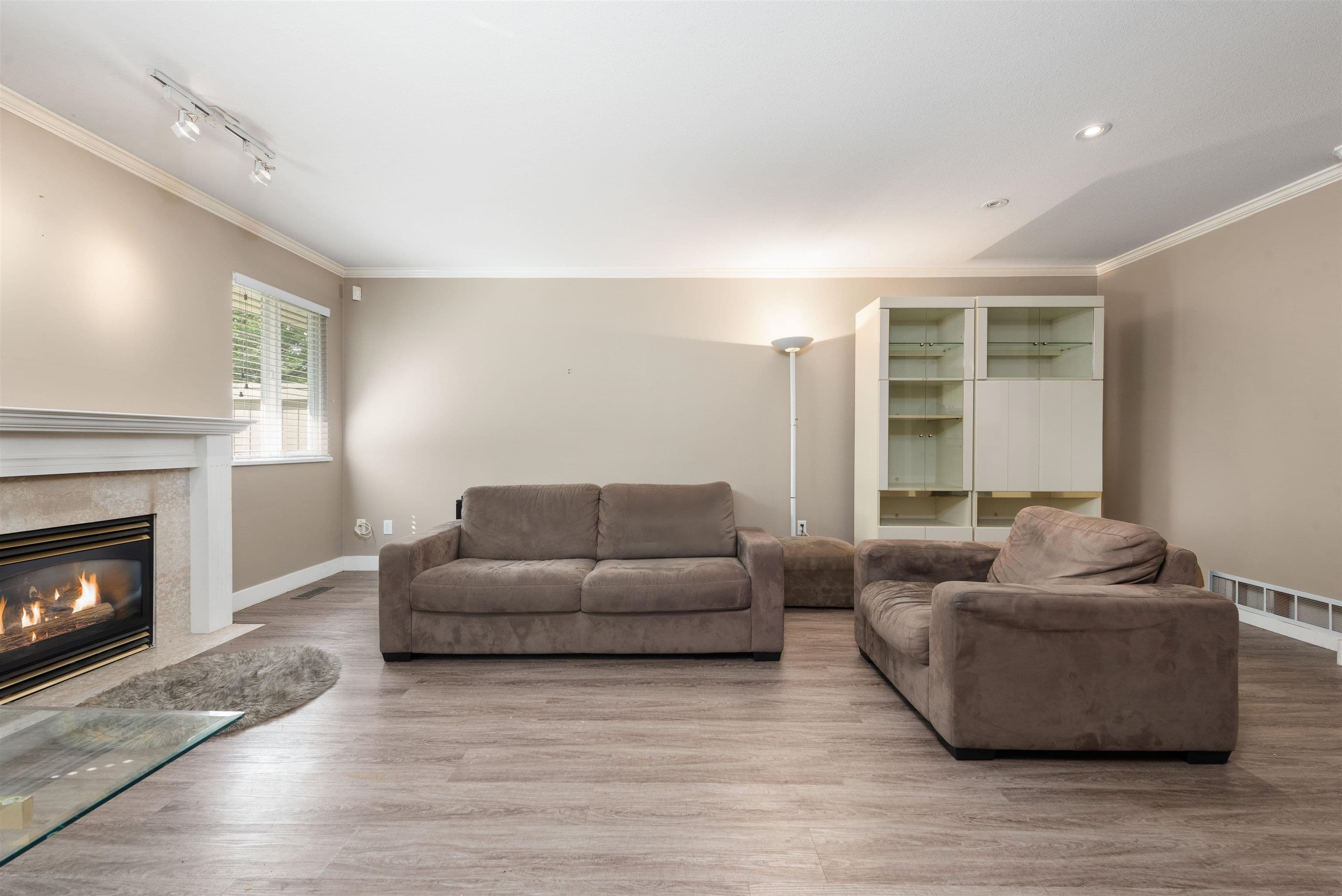 Property photo 82f33cc5-fe7f-40df-bc48-bbb6c31704ef