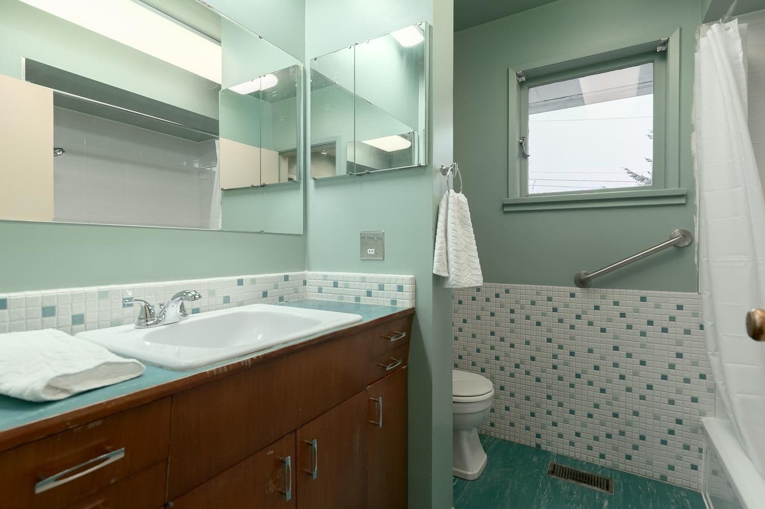 Property photo 8325de11-2fae-4b28-8aa7-983a82b978fb