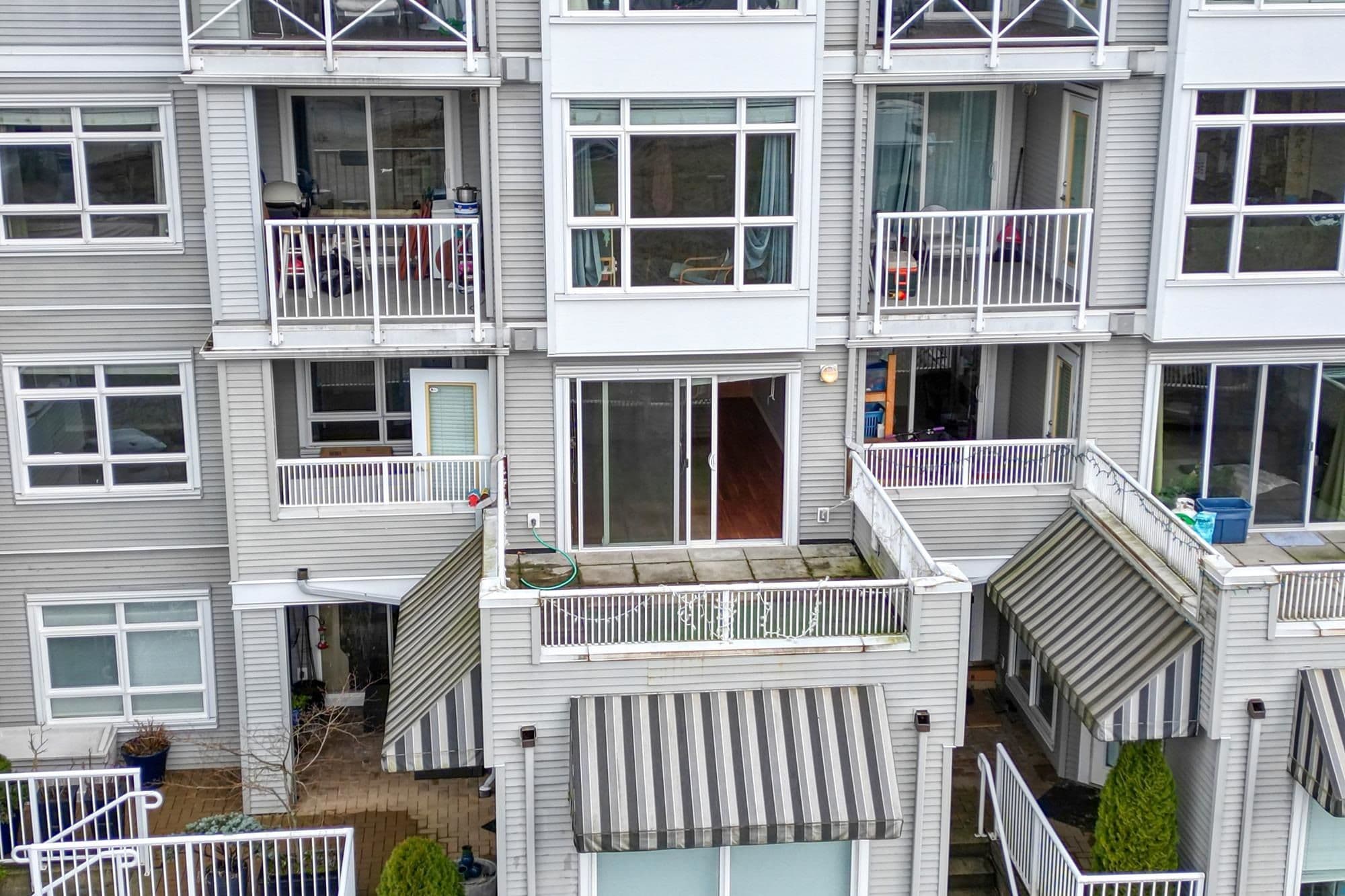 Property photo 83bc1054-5e36-4ffe-b6b6-76321ddcfaaa