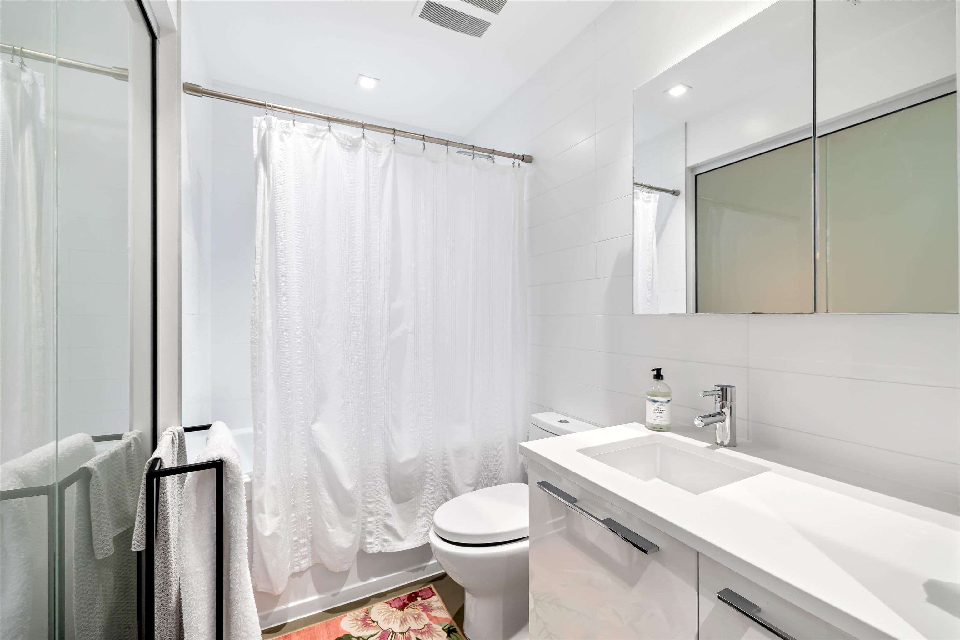 Property photo 843ee918-9501-4826-b126-b6fac5049064