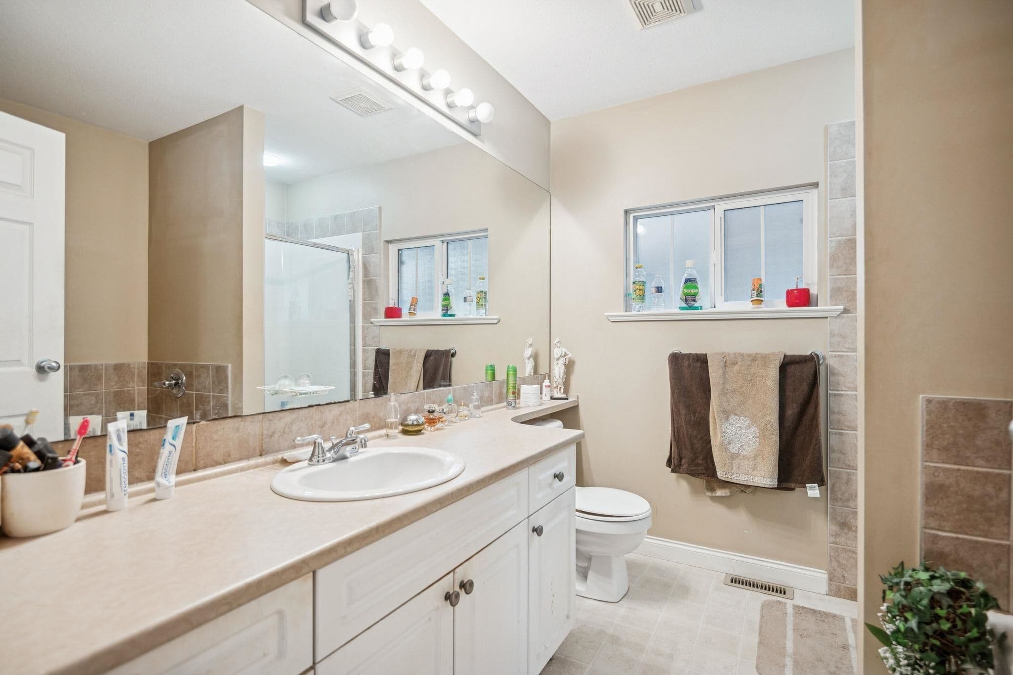 Property photo 85a24cb2-169a-4504-9200-d67b2d413a69