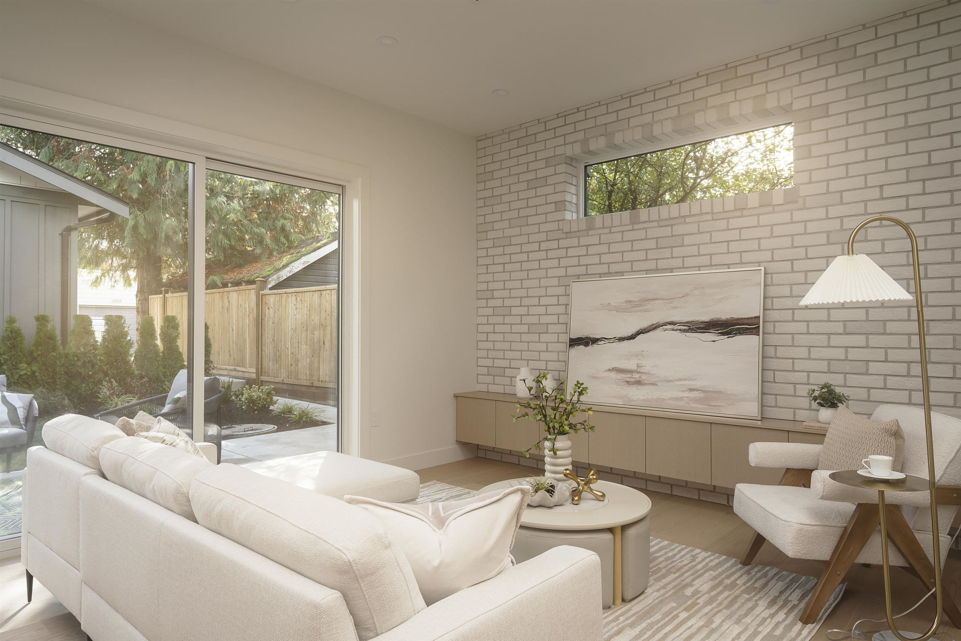 Property photo 86129be3-4989-4c86-be0f-6f165588b26c