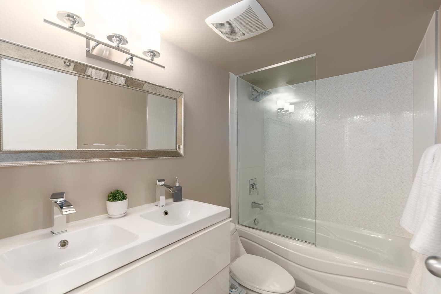 Property photo 86940d76-6247-48b7-86ee-95271499135b