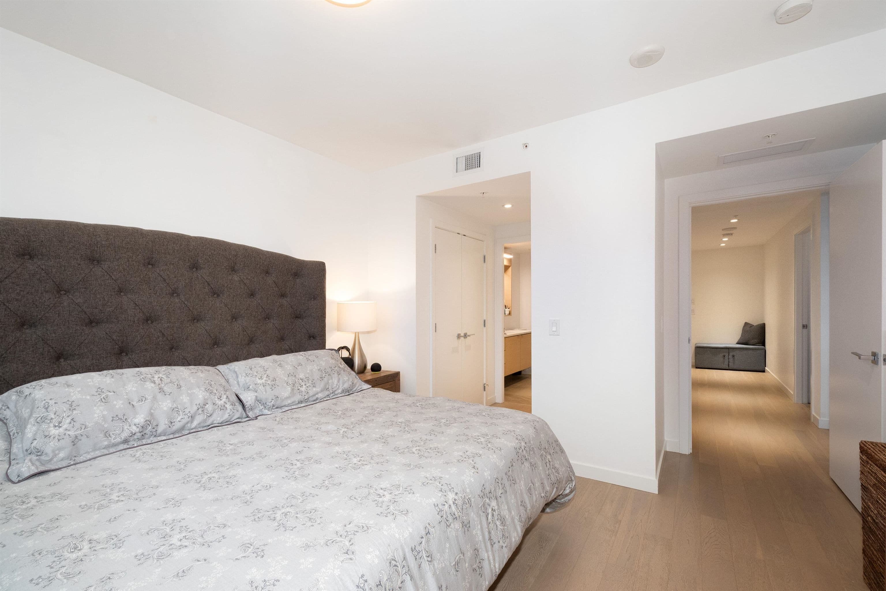 Property photo 87dee8a3-7014-4e83-bcfb-baee0bc392e6