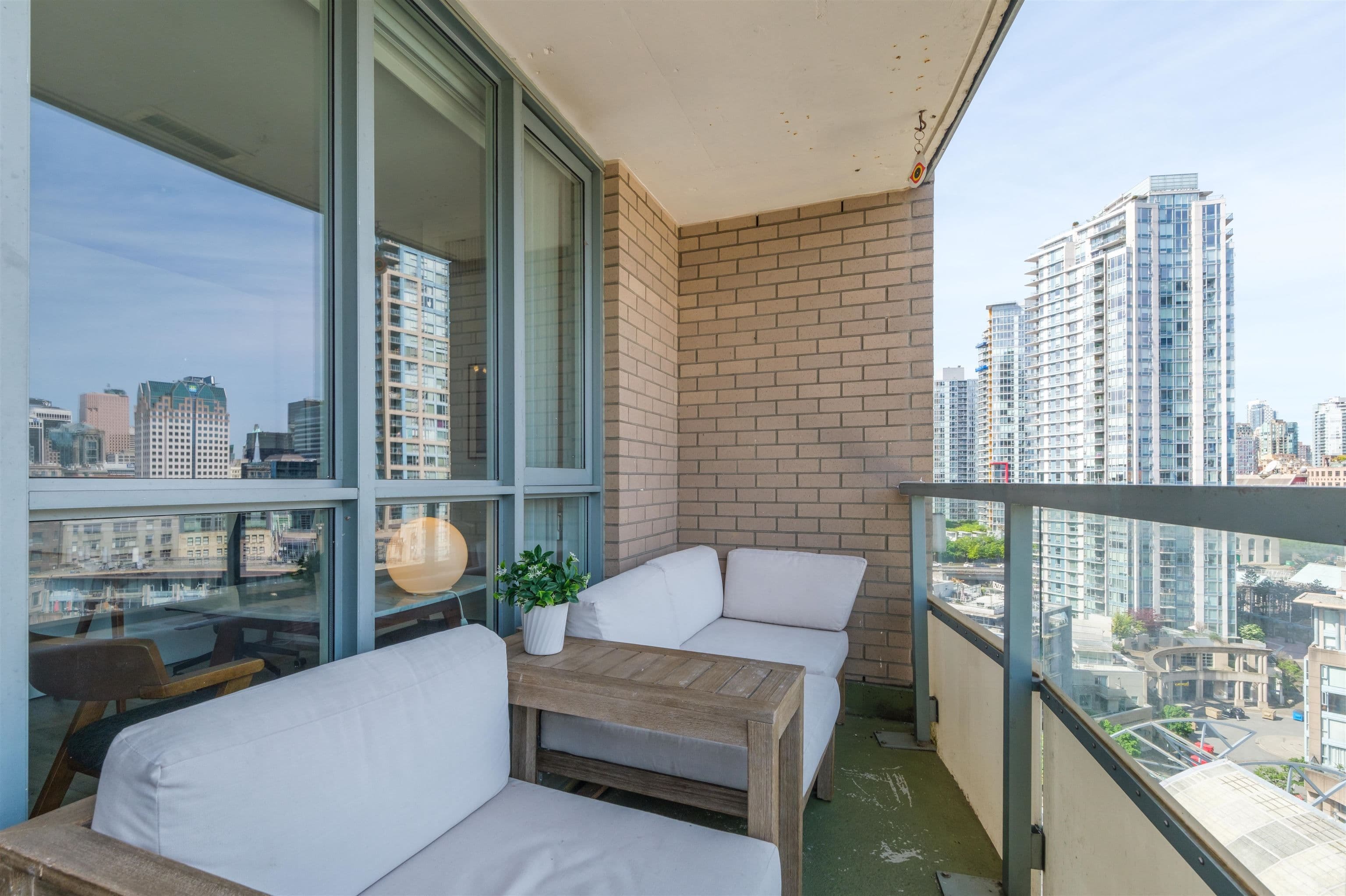 Property photo 8ae6d8d9-61ec-41cf-b6e6-0d8bbcc16dd9