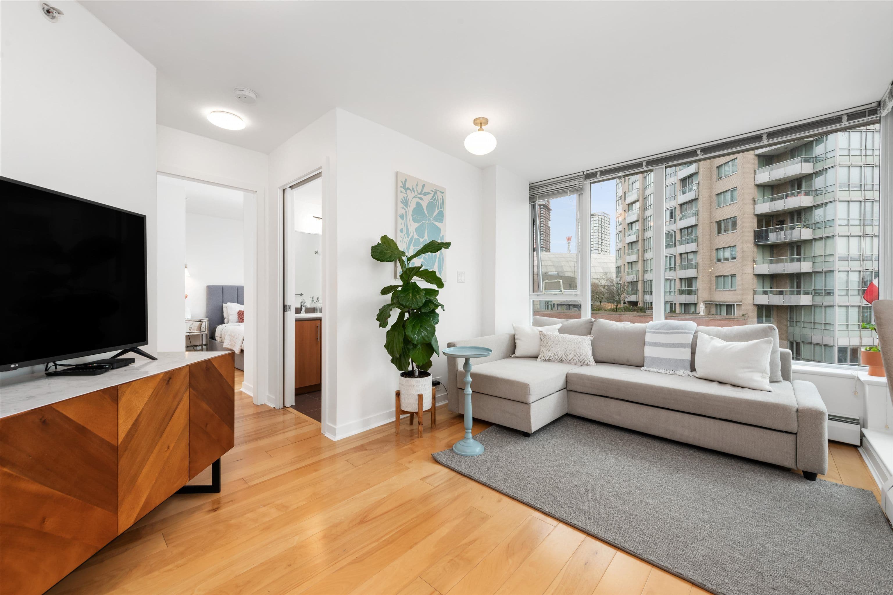 Property photo 8b26a68f-e7e4-484d-88f4-61962d22b40c