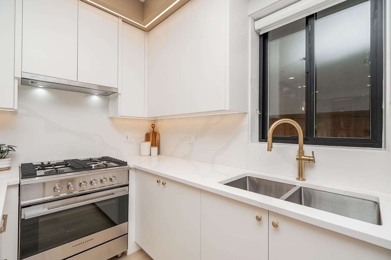 Property photo 8c771f5a-6f2a-4a78-bf2b-f0d63c475703