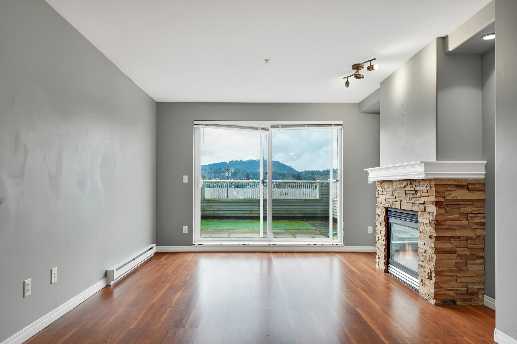 Property photo 8d946b74-a32f-4bfa-acf1-88505aa45bee