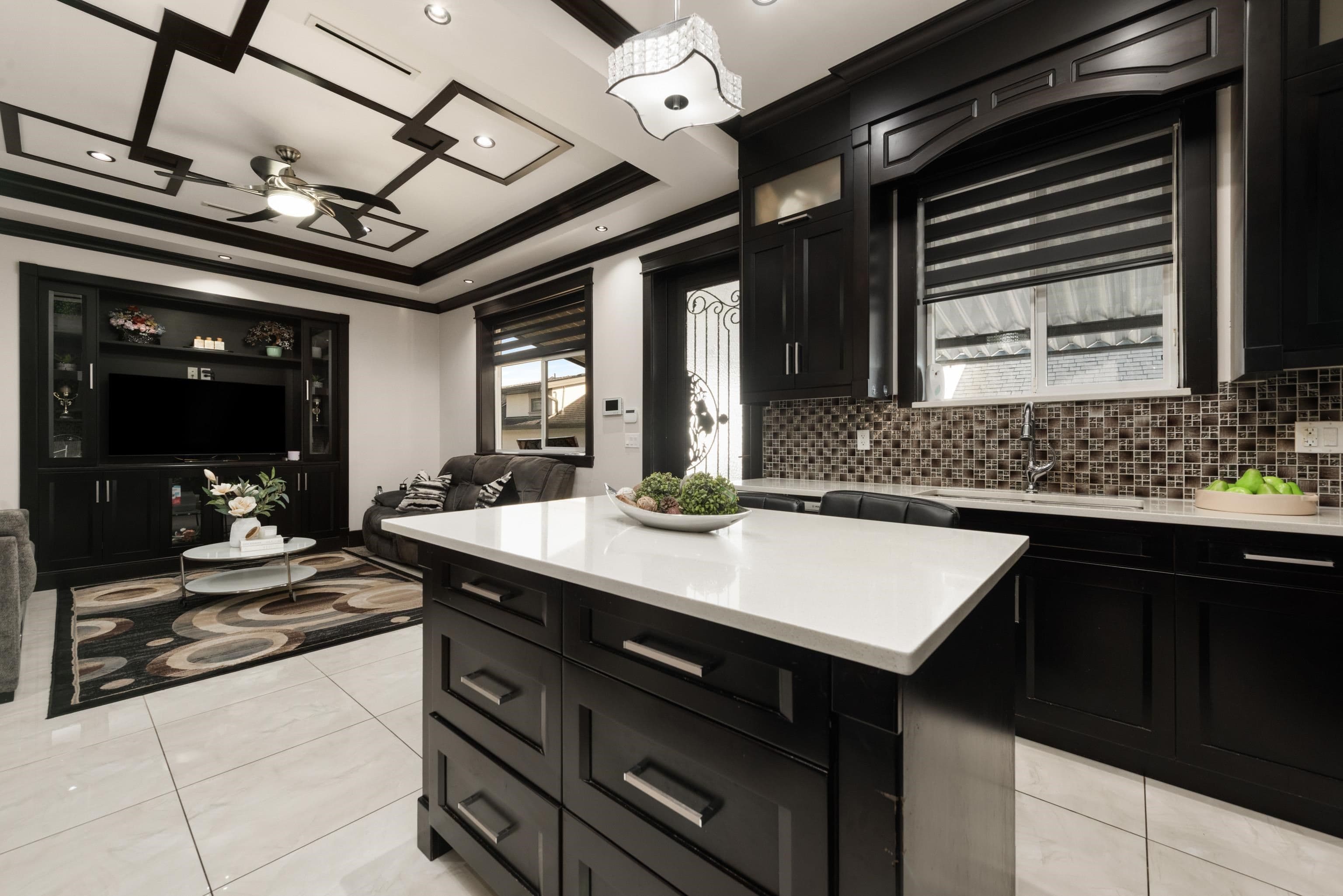 Property photo 914b68bf-071e-40c8-82d6-810cb292e8e6