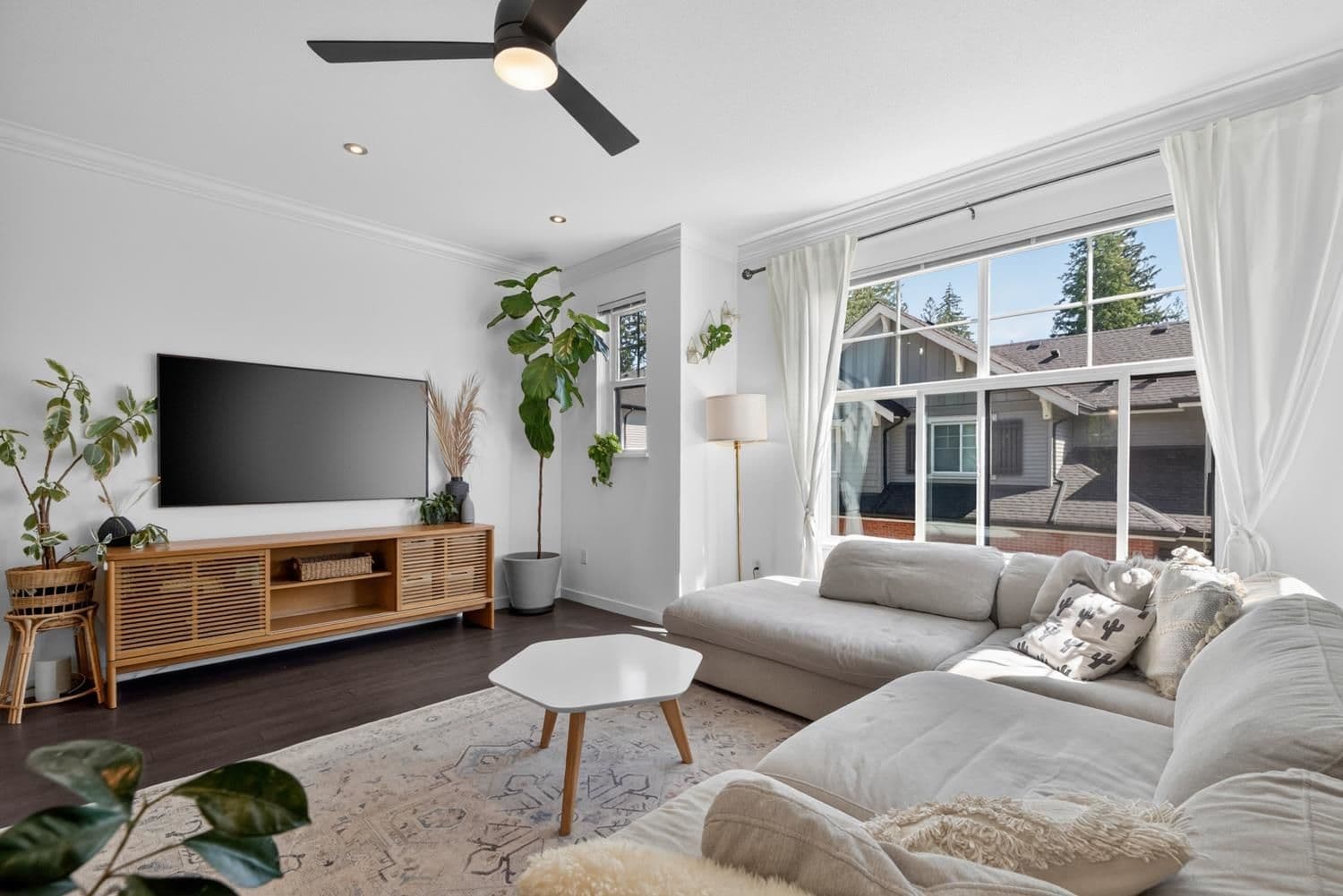 Property photo 923e4f9f-9e87-4881-80b0-7a0858cea6da