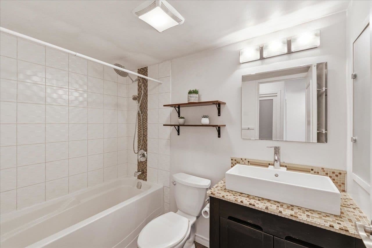 Property photo 930fcd45-6baa-4ff5-870f-ba9e02b692d3