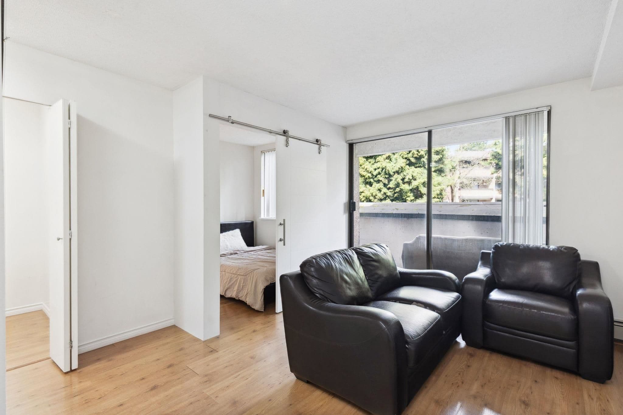 Property photo 9340d48b-ef4f-45a8-91b7-f60b31fa4109