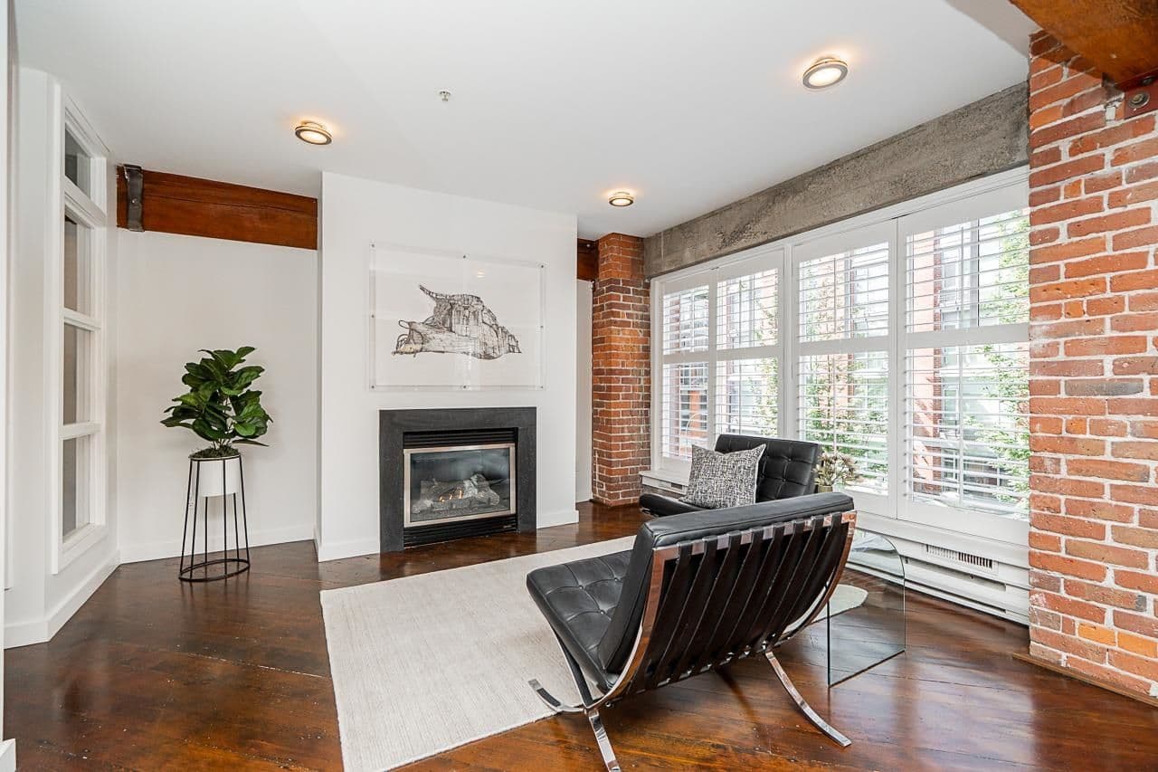 Property photo 9565b5de-44af-45c8-a483-bf0a1d7866ae