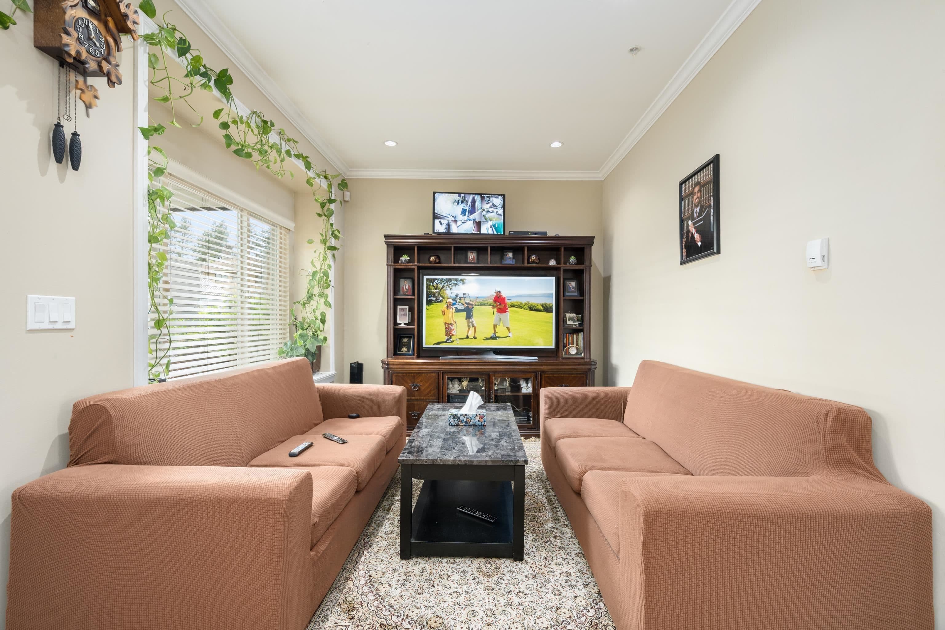 Property photo 962eb6d7-34ca-4c54-808e-63eb78189a66