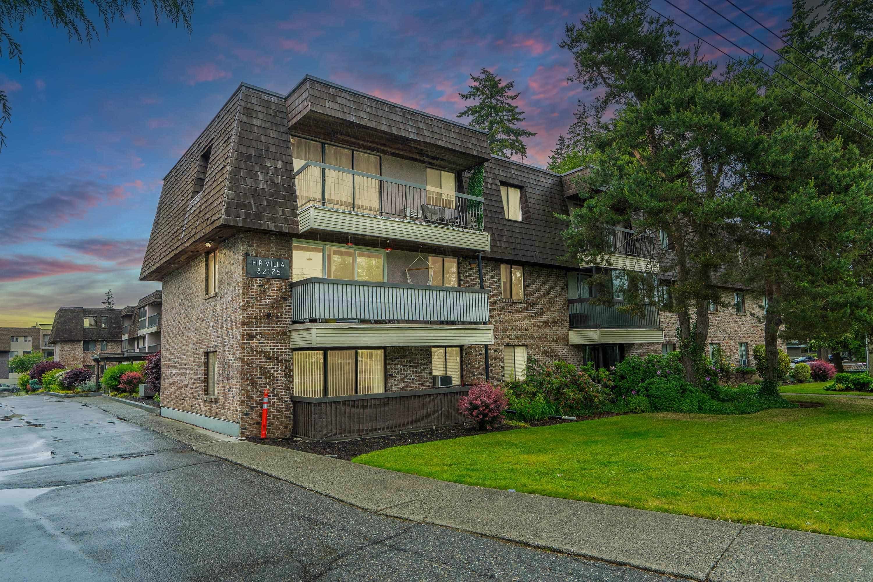 Property photo 9664ec88-ac2c-4c8f-a796-8c9d0d4346a0