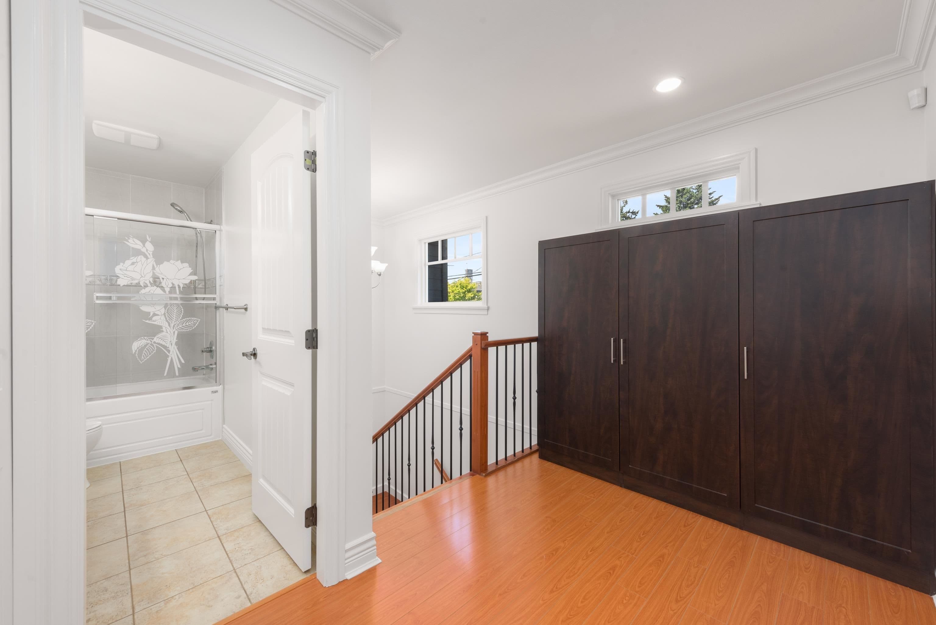 Property photo 98873c2d-9187-4e7a-9342-6f70fd50ebad