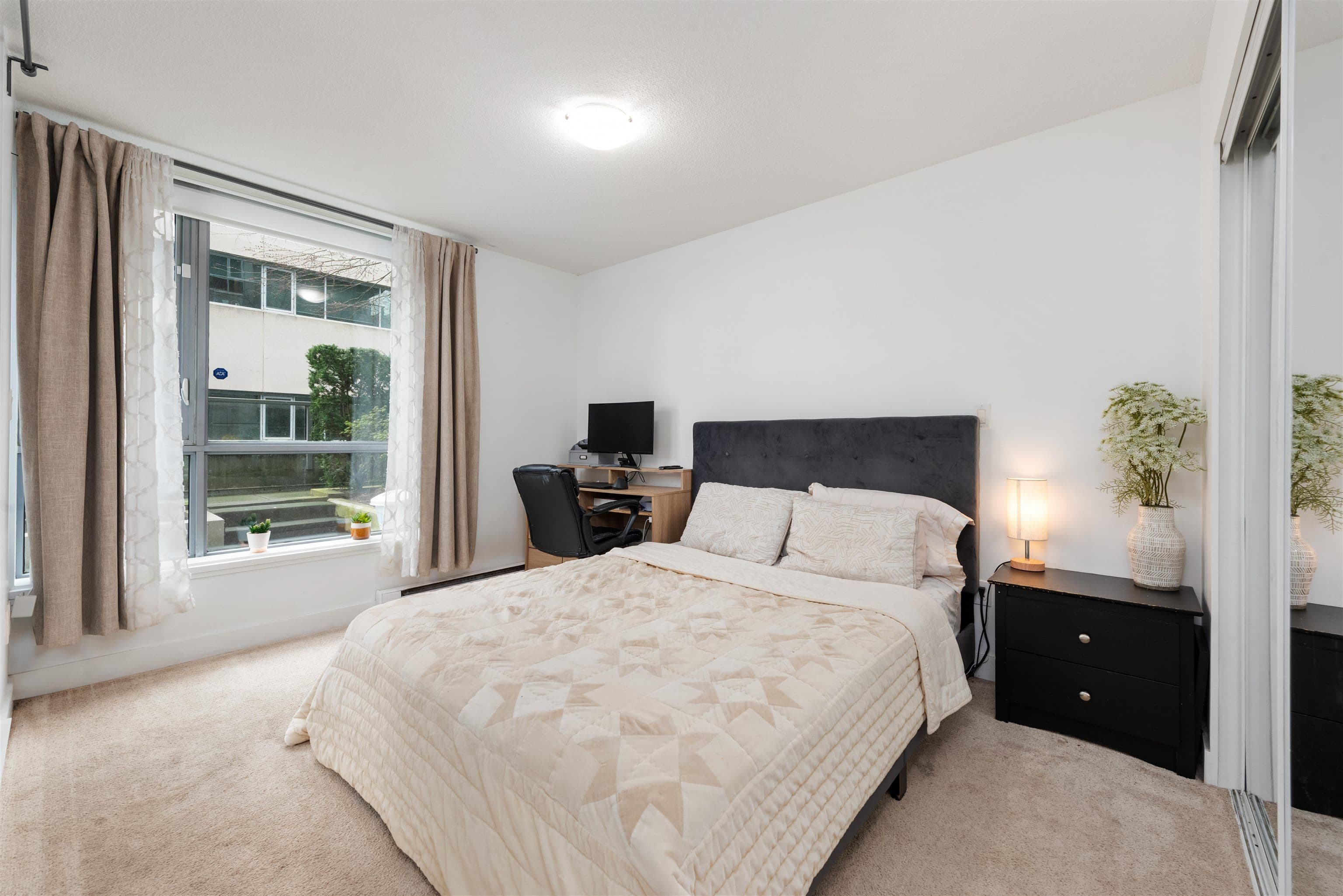 Property photo 98ac762b-011d-4148-b97a-16b60449a07e