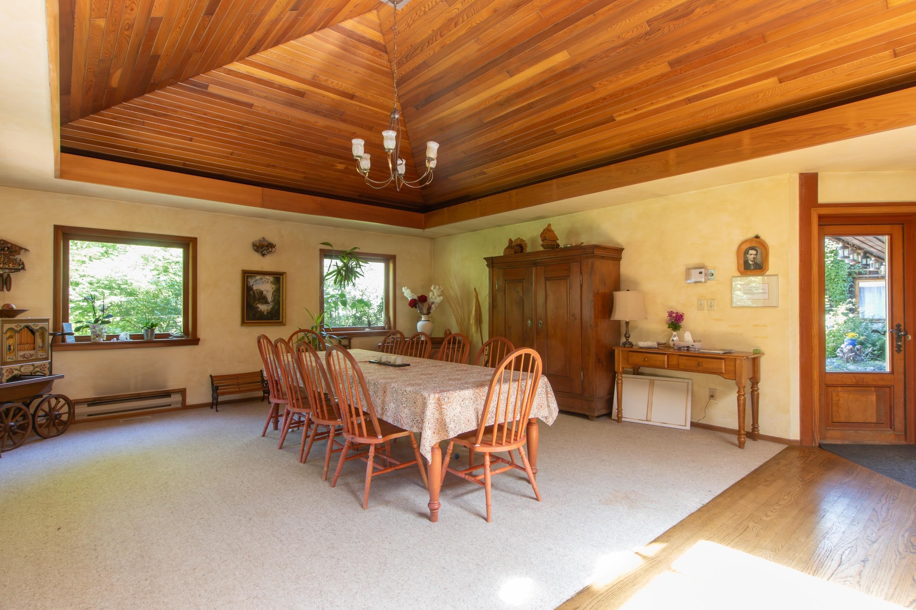 Property photo 98b51a7e-3c4f-4011-9cee-0e5e57fa60ab