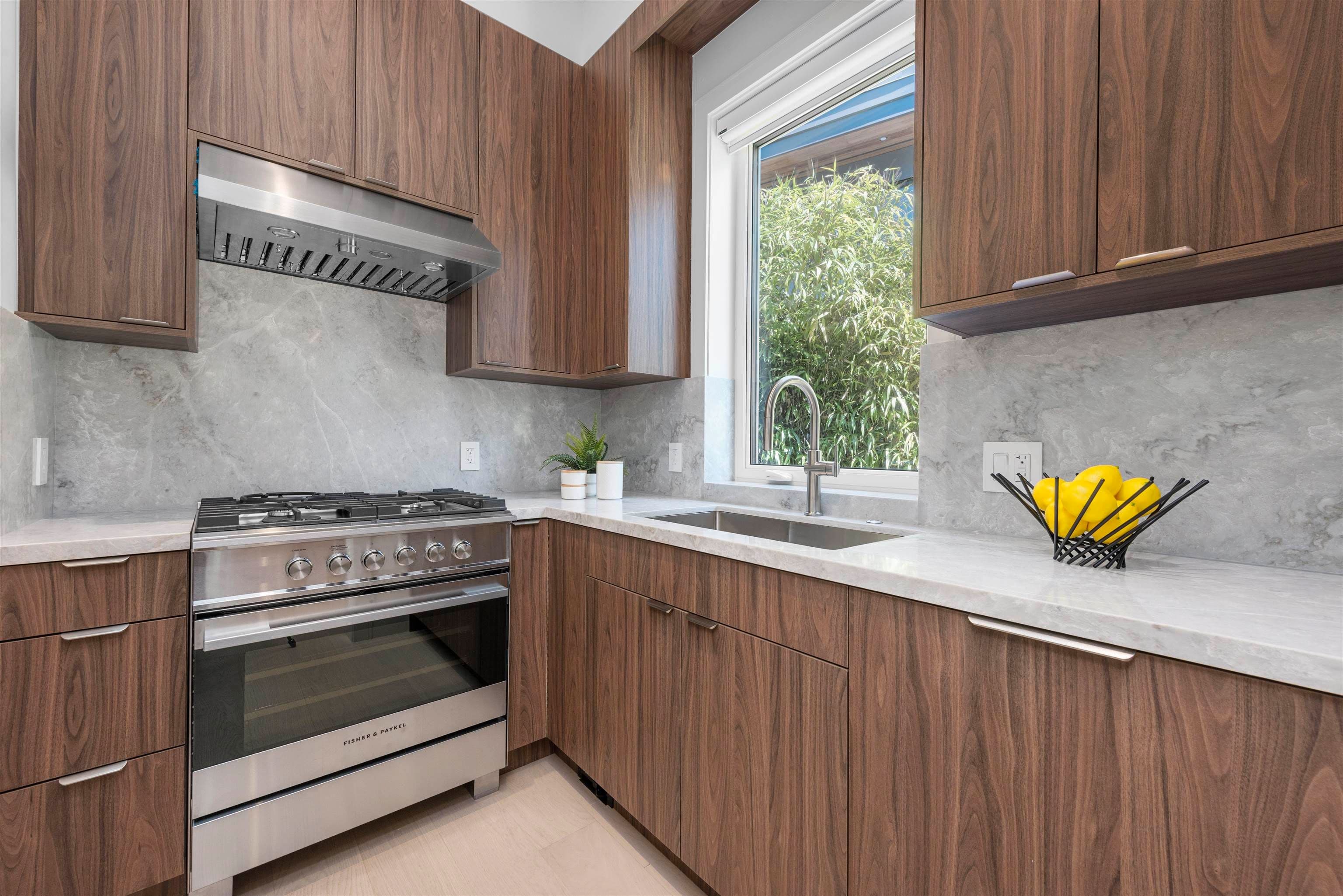 Property photo 98f9b36d-1334-4132-9a0d-d3cae34d1549