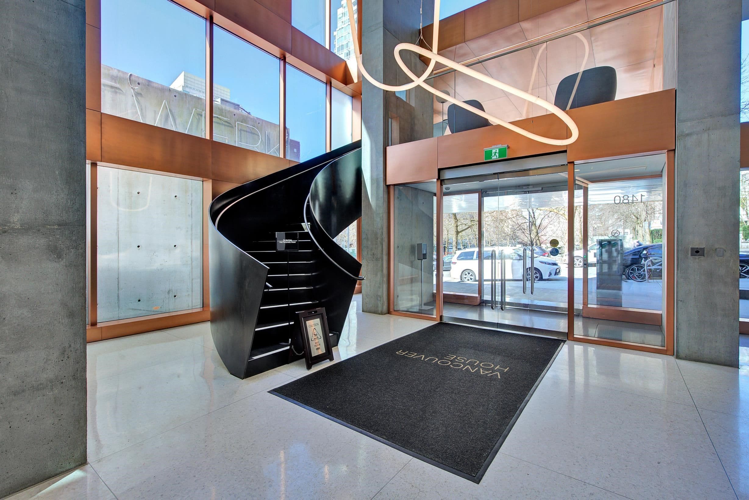Property photo 99cea44c-9891-4f36-b6c7-e5e9be3a8ba9