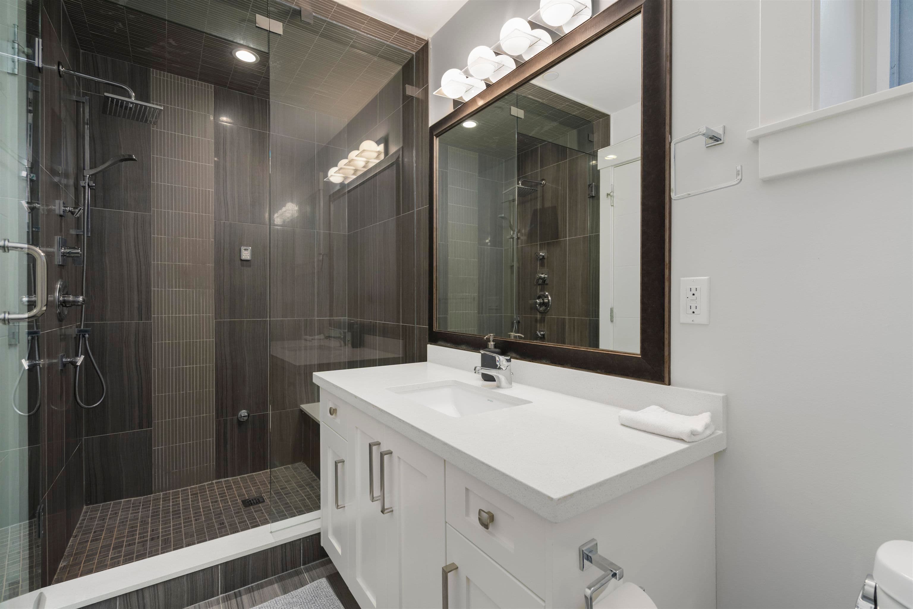 Property photo 99cf70f7-d0b1-4a15-bc1f-63e39db4336e