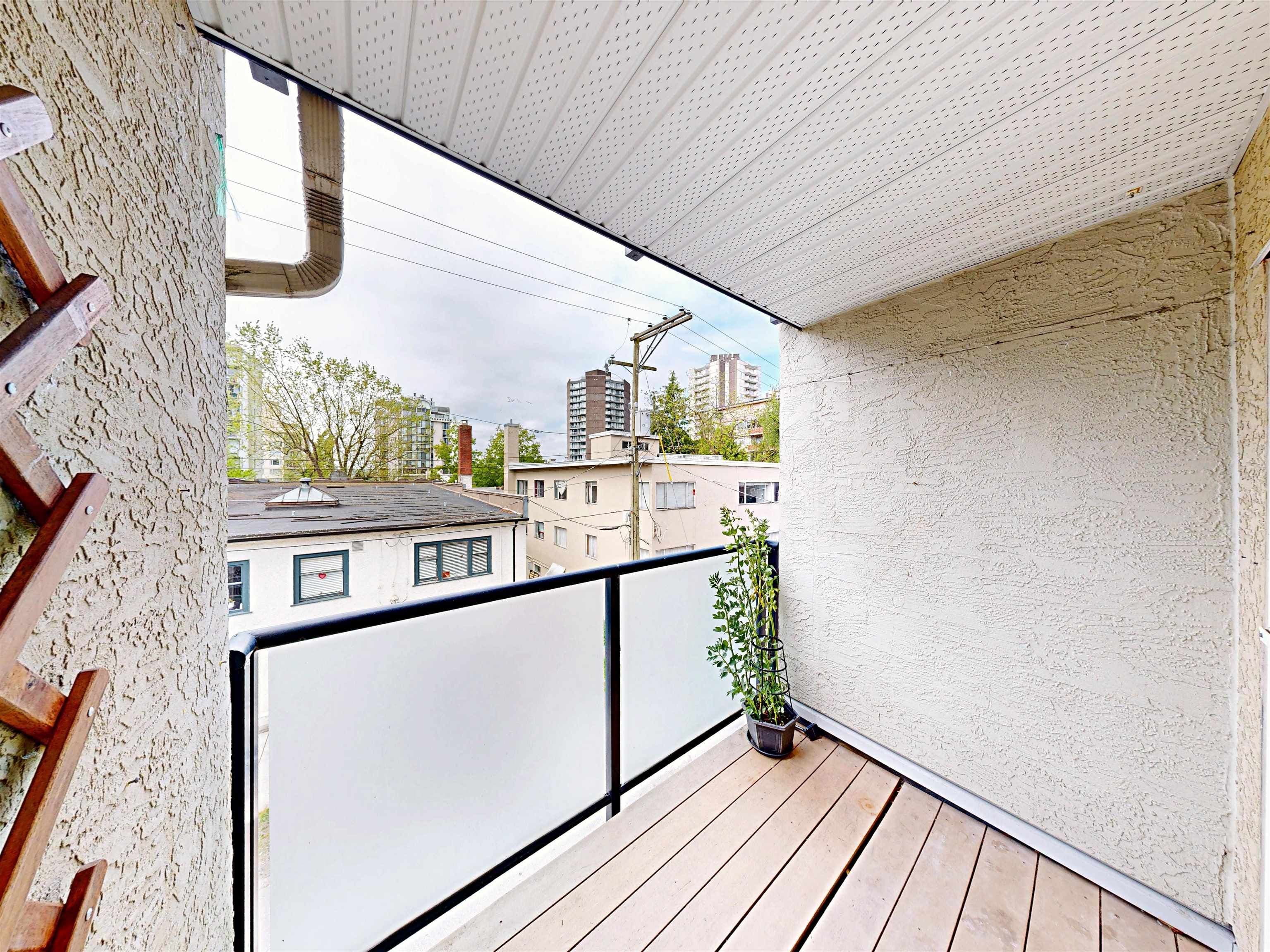 Property photo 9a2b4122-5256-44c9-bbef-864733855f1c