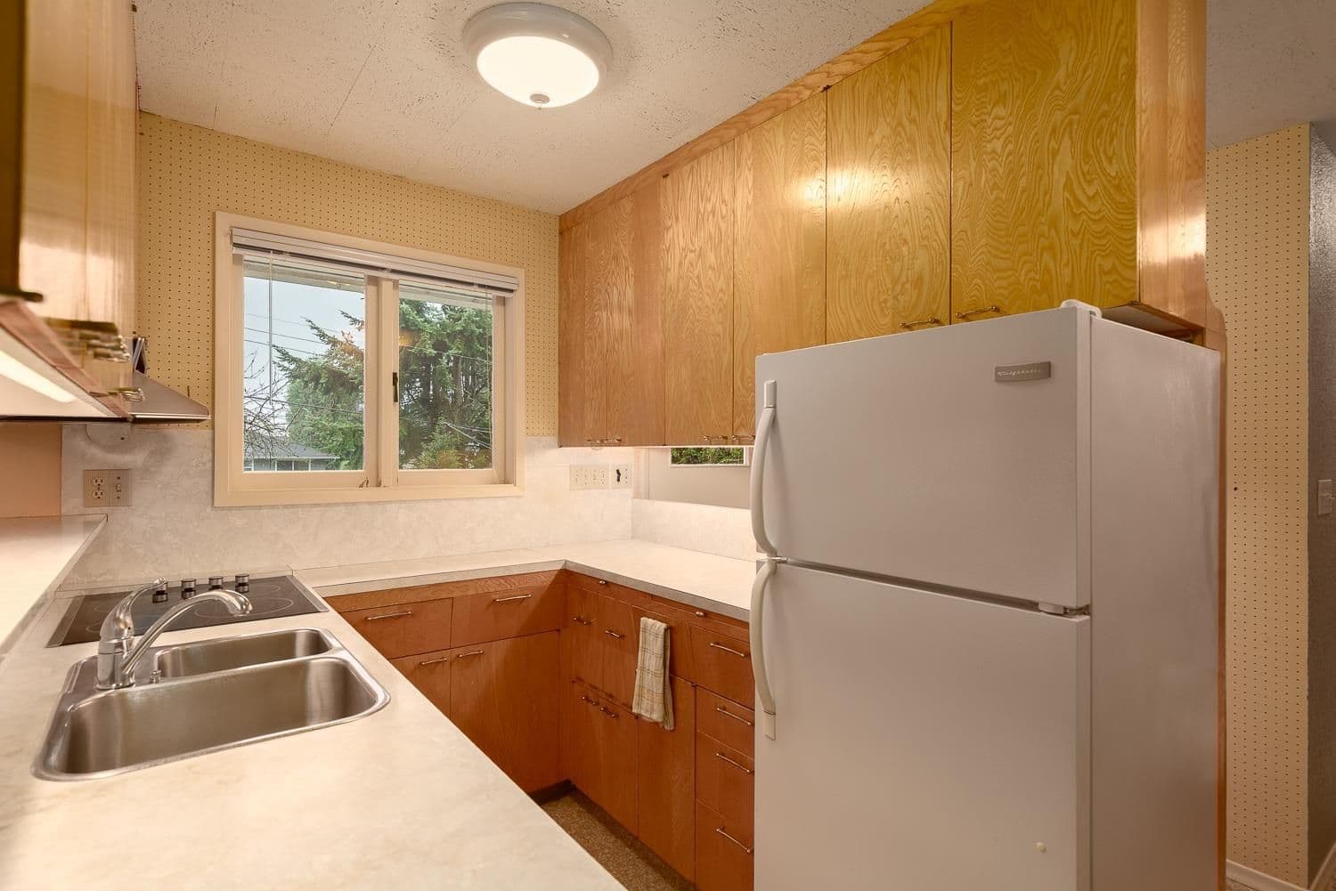 Property photo 9a4ea1e0-d53b-47c4-947d-a3d13621eaf0